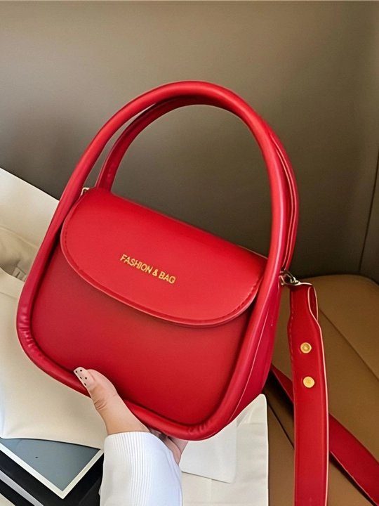 Ayollar sumkasi, mini bag, yelkama, tasmali. O'rtacha razmerda