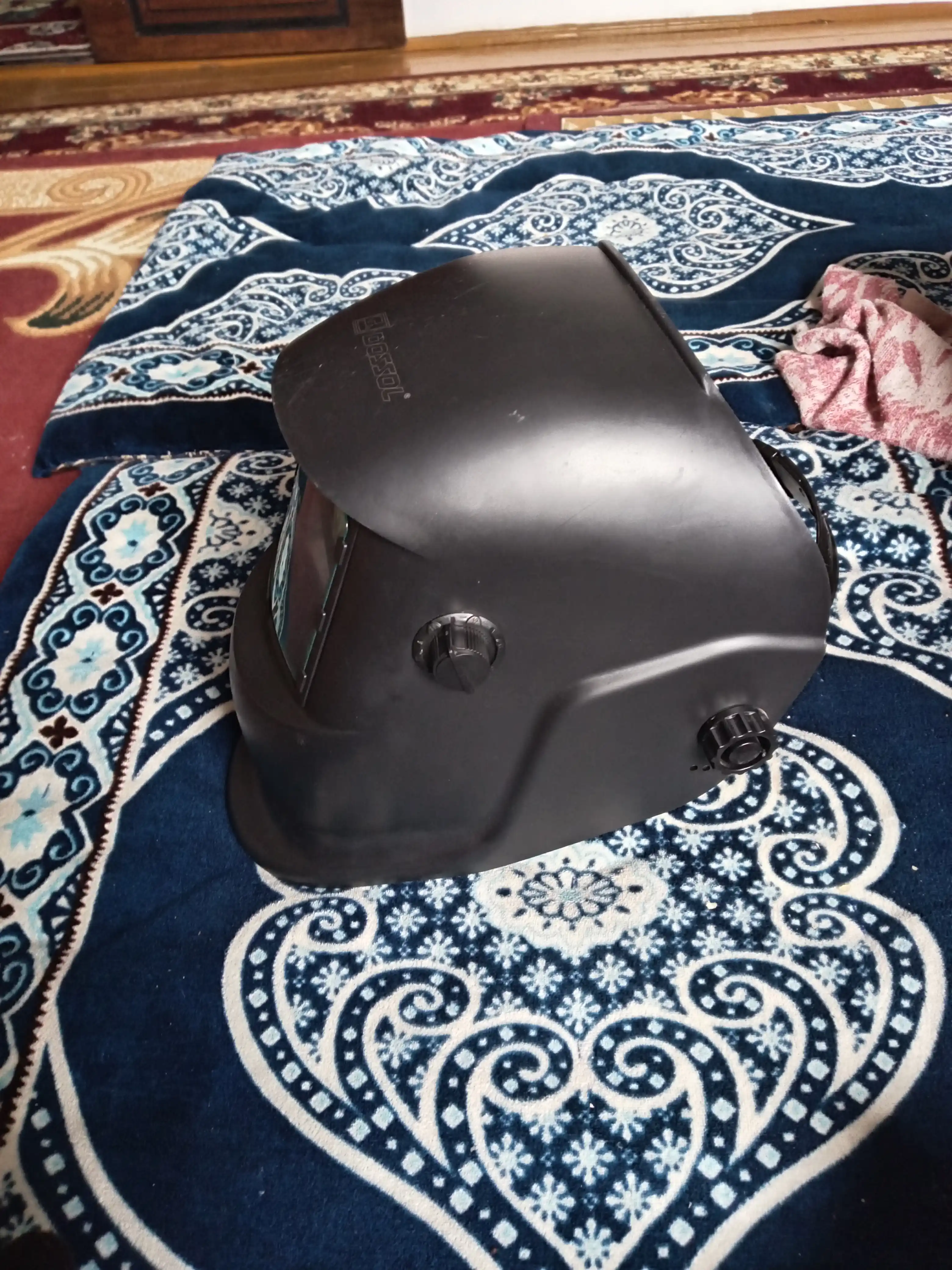 Сварочная маска LIT