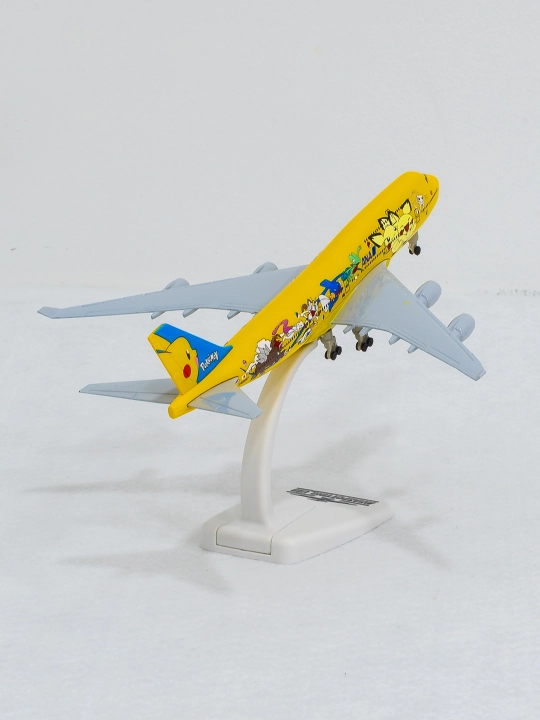 Модель самолёта Boeing 747, All Nippon Airways (ANA) Пикачу 20 см, Металл+пластик, Шасси