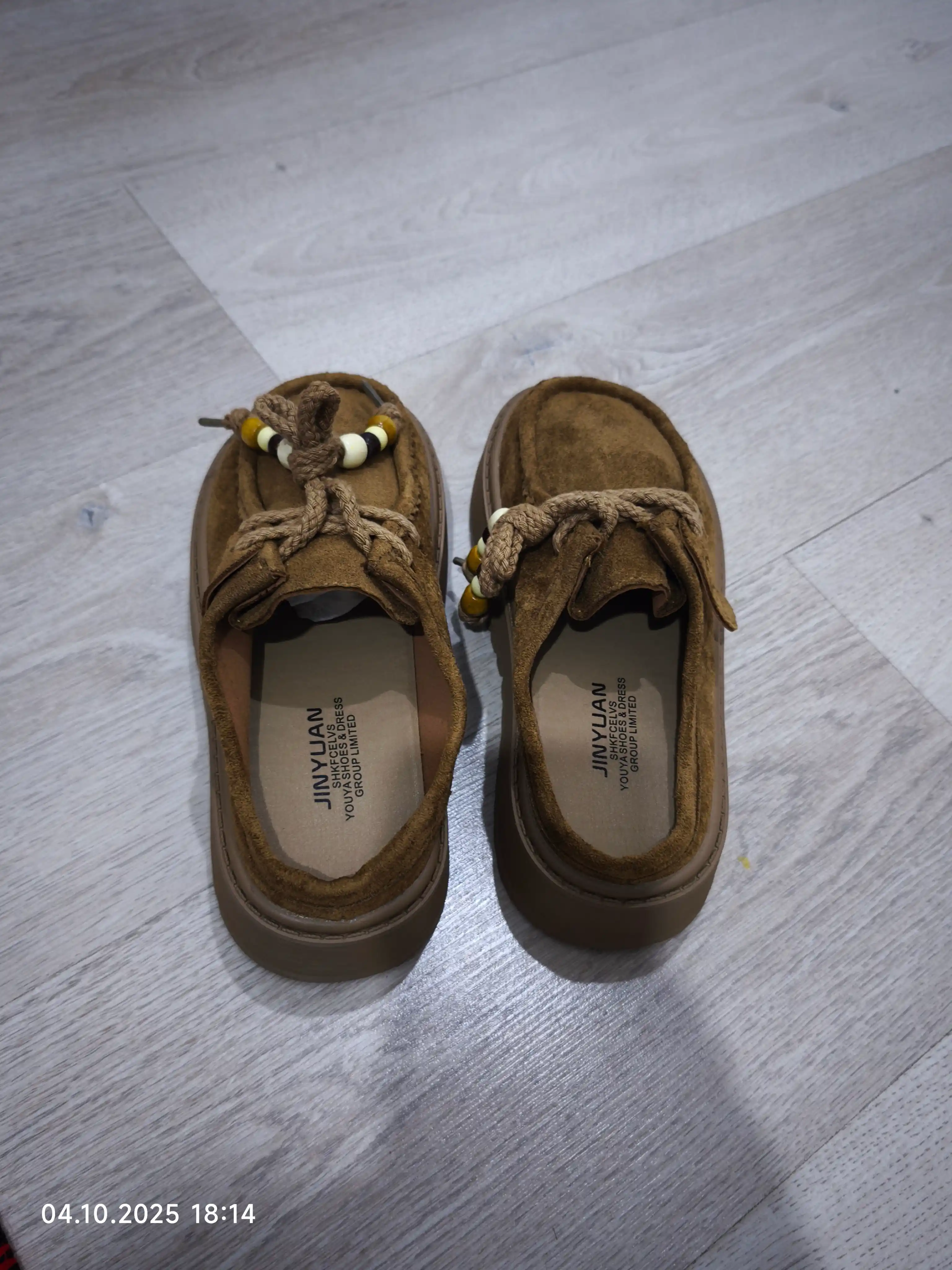 Retro Beads Mules – Ayollar uchun baland taglikli boncukli orqasi ochiq tapochkalar