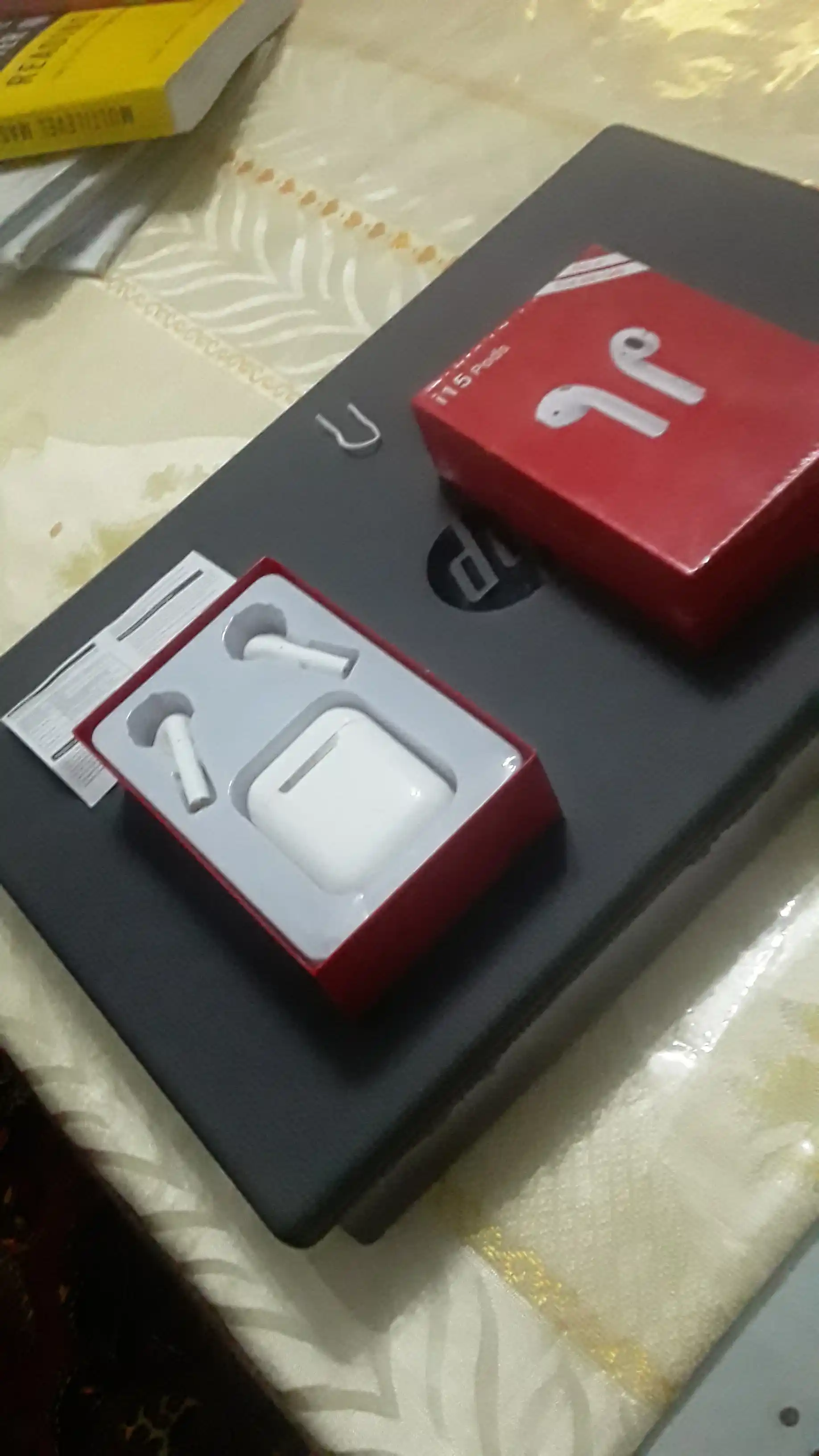 TWS quloqchin i11, i12, i15, i18, Bluetooth 5.0, mikrofolli, sensorli boshqaruv