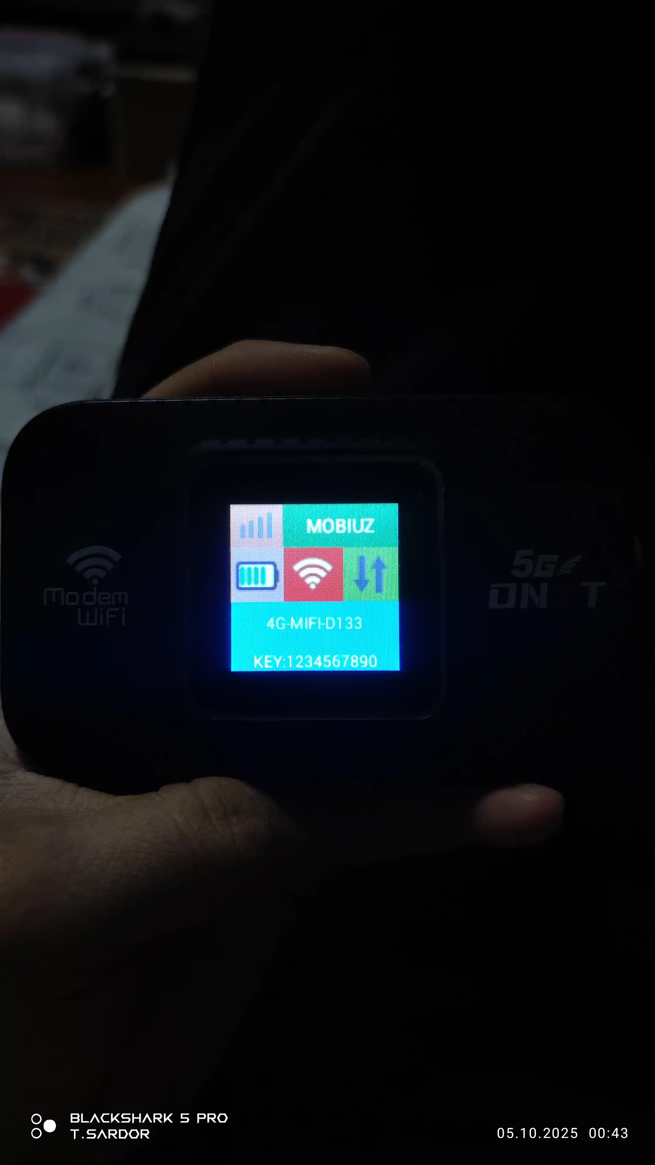 Cho'ntak Wi-Fi router, SIM kartali portativ modem router, mobil Wi-Fi router 4G, LTE SIM
