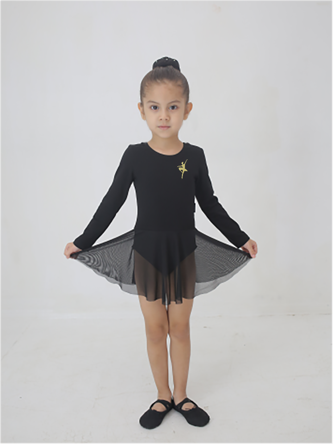 Raqs va badiiy gimnastika mashg‘ulotlari uchun FandS’dan mashg‘ulot kiyimi