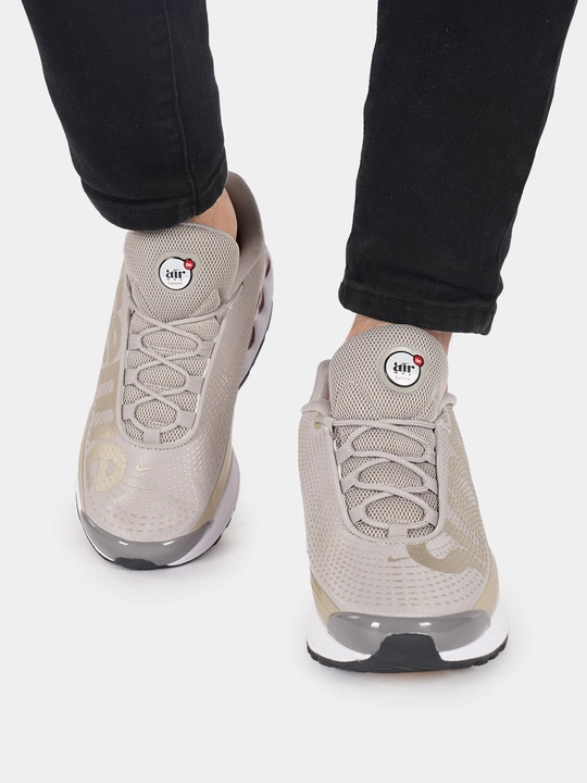 Erkaklar sport krossovkalari, Djordan, Air Max TN Plus, Nocta, Drake, oq, qora, tilla rang