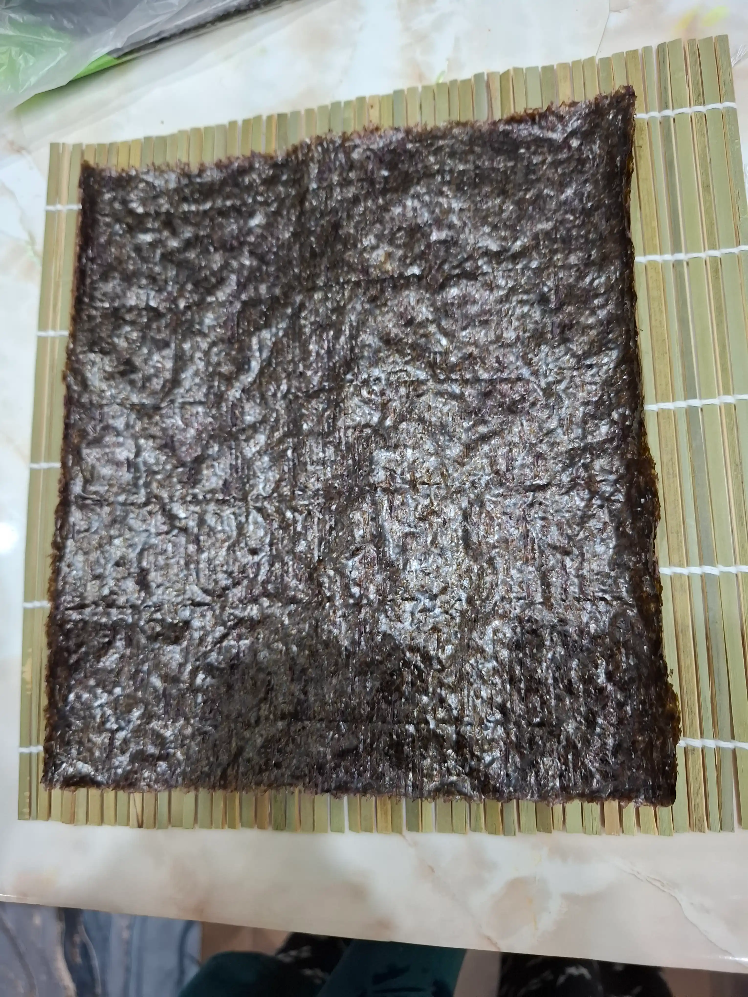 Бамбуковый коврик для суши и роллов, 24 * 24 см