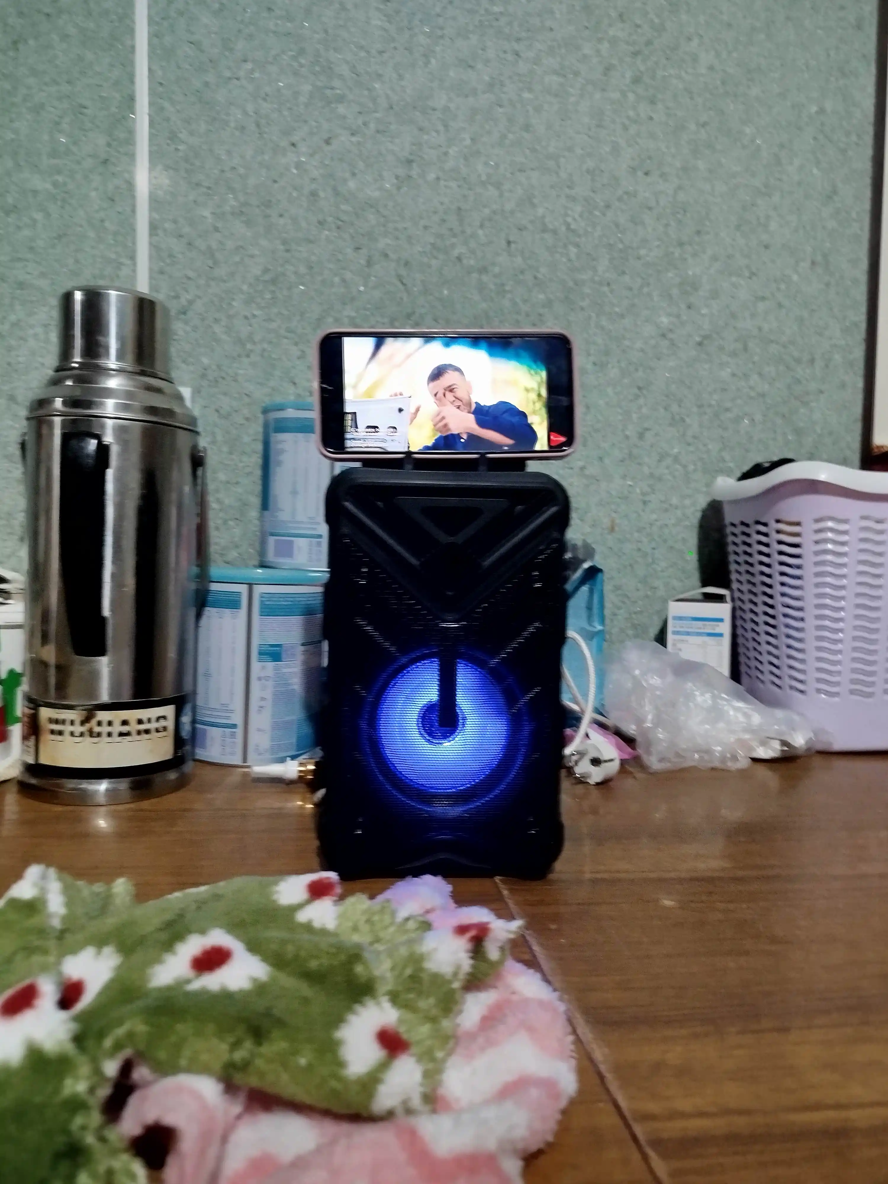 Soonbox S7 karaoke kolonka, Bluetooth, FM radio, mikrofonli, LED yoritgichli