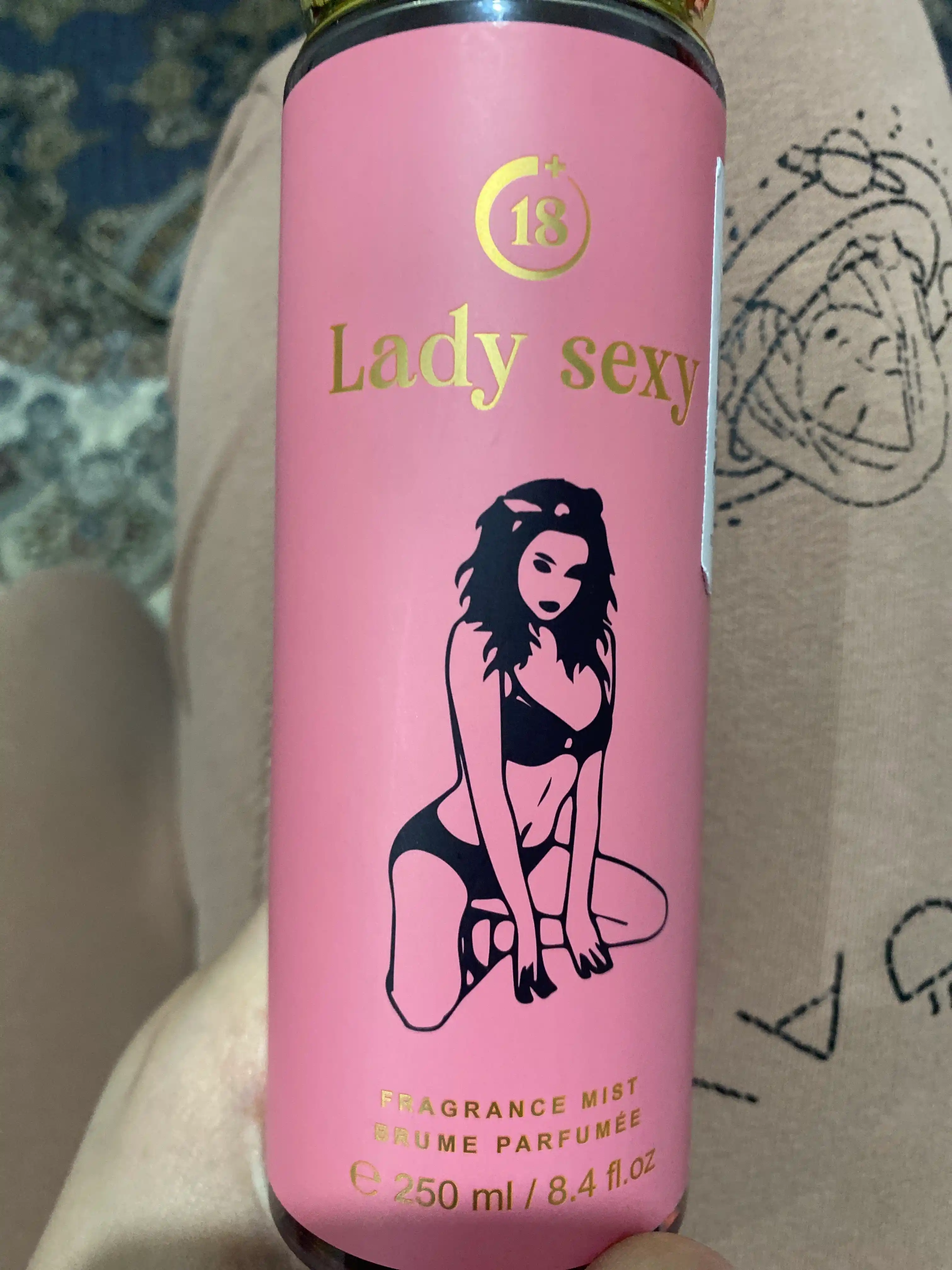 Feromon xushbo'y hidli tana spreyi S. XY Lady ayollar uchun, 250 ml