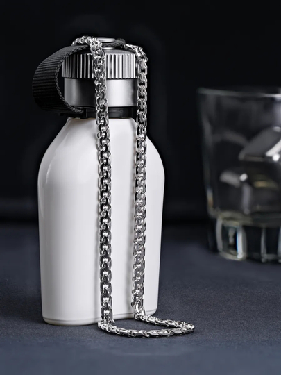 Qizlar porno gif Yotishdan oldin kichik Dik bilan Blowjob video