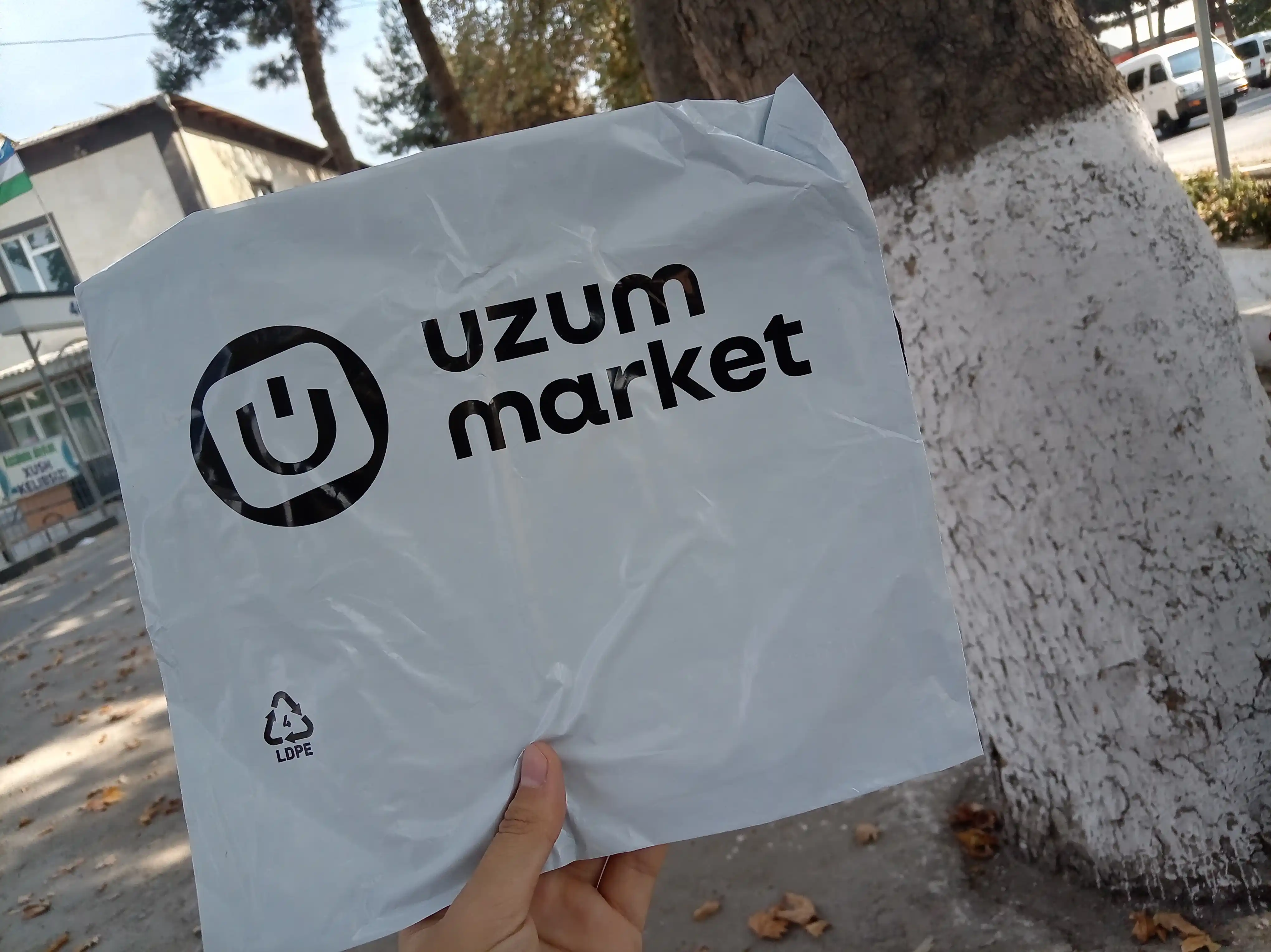 Telefon, iPhone, noutbuk va quloqchinlar uchun 3D stiker stikeri