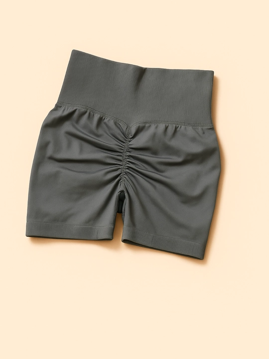 Ayollar sport velosipedlari, sport shortiklari