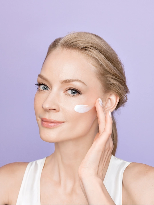 LOREAL Gialuron Ekspert, Yuz uchun krem, kunduzgi, SPF20, 50 ml
