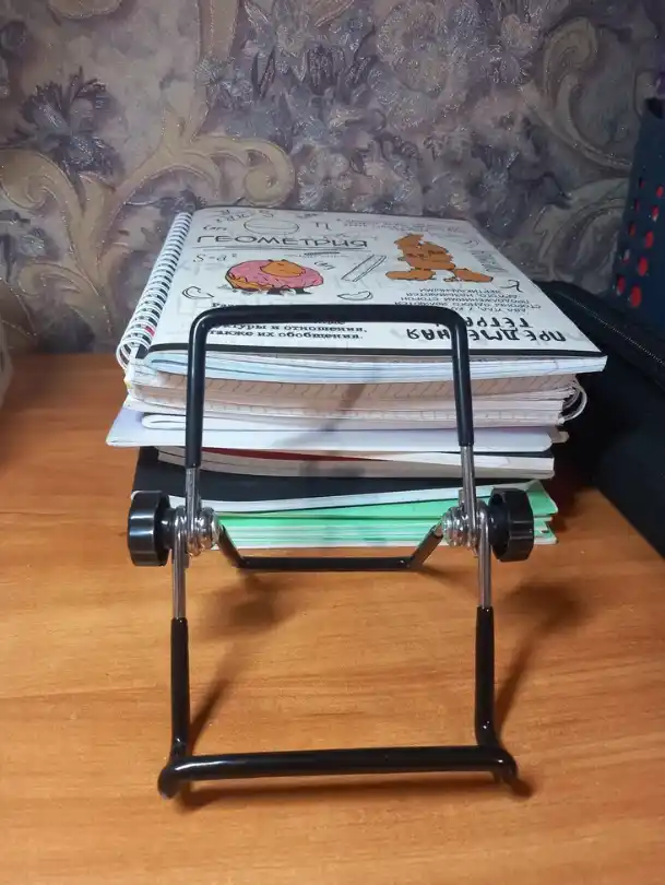 Planshet ushlagichi, sozlanishli stend