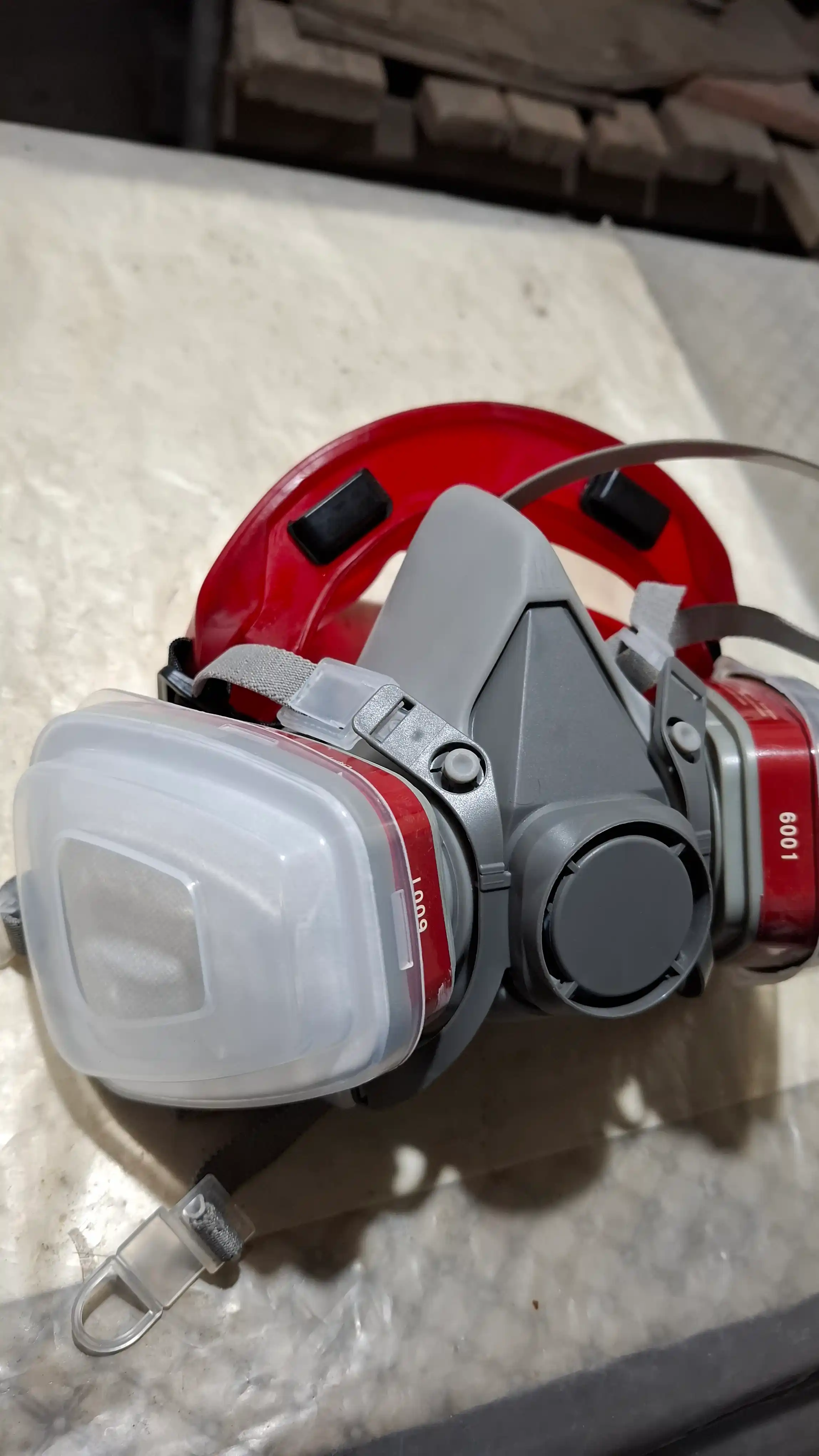 Professional himoya ko‘zoynakli yarim respirator niqob, gazniqob