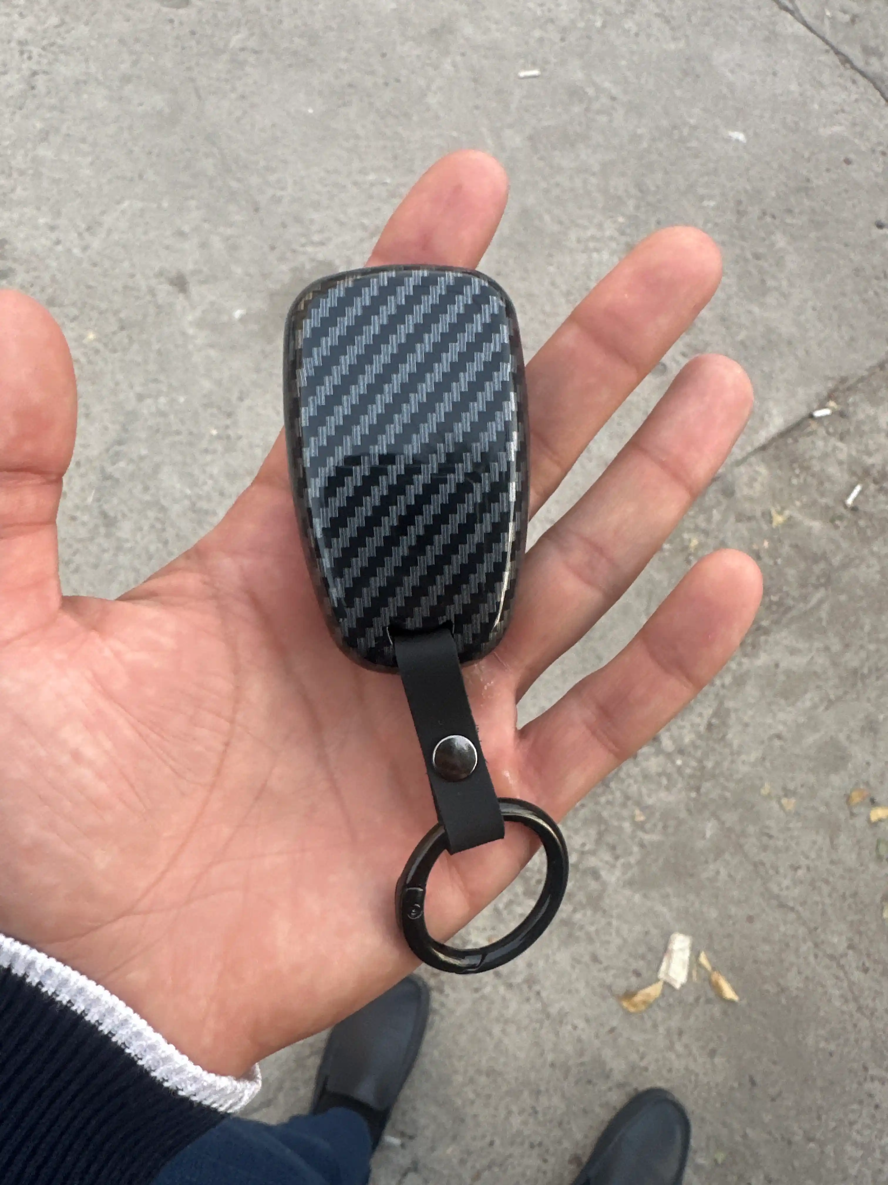 G'ilof Magicar Carbon Style masofadan boshqarish pulti uchun