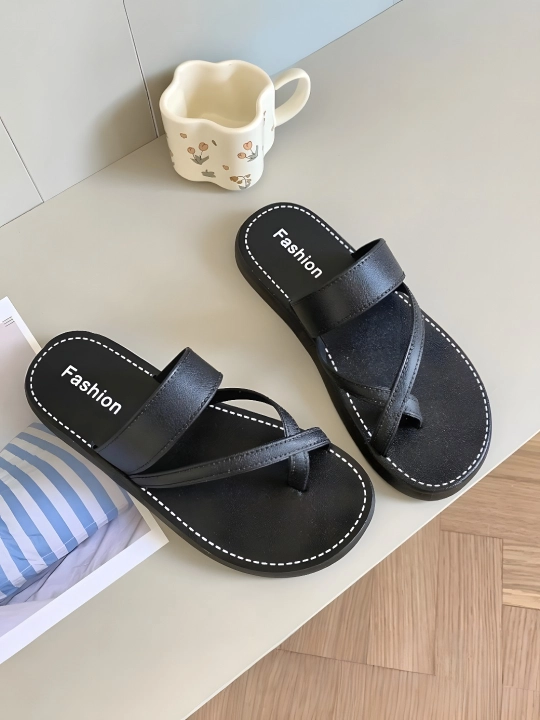 Ayollar flip-floplari, yoz, engil - 