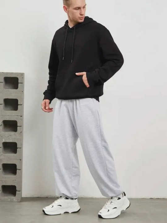 Erkaklar uchun keng sport shim