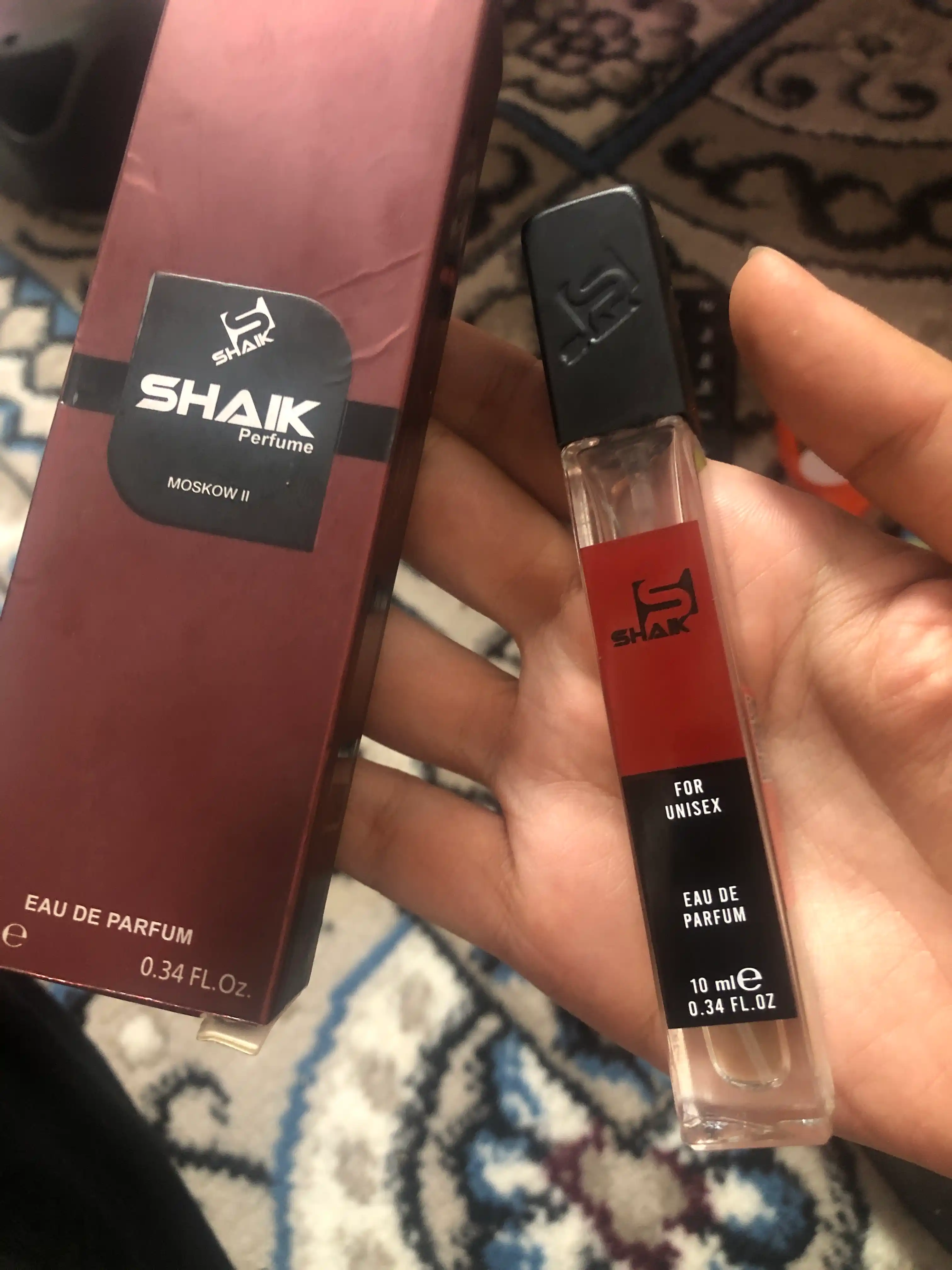 Parfyumlangan suv SHAIK Moscow 2, Molecules Escentric 02, uniseks, 10, 20, 25 ml