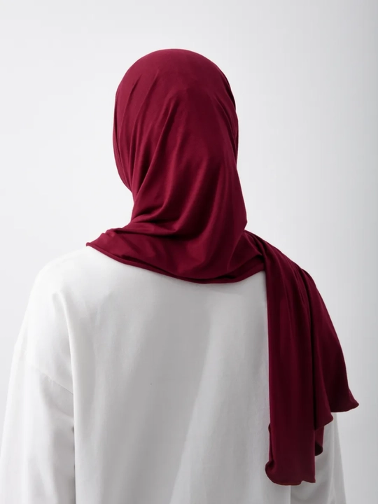 Kaliforniya tayyor kiymali sharf ayollar ro‘moli,hijob, haj va umra uchun mos, 175 x 75 sm