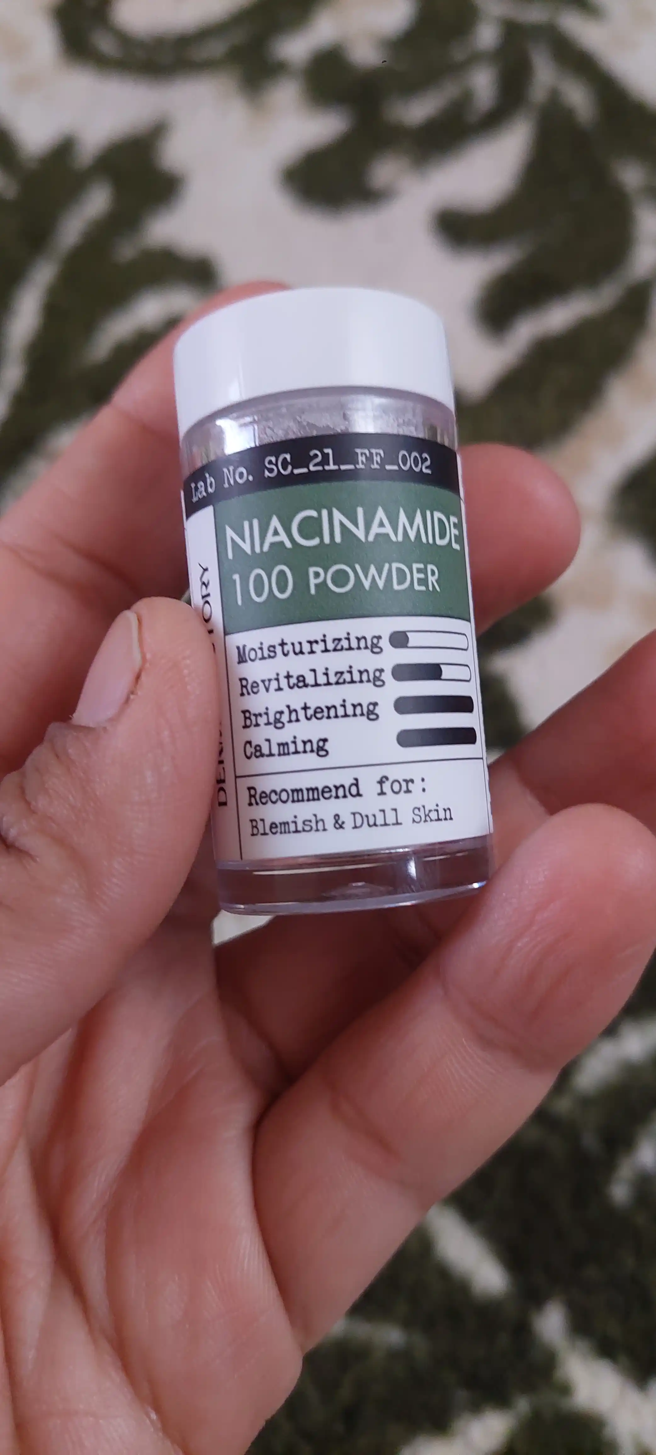 100% niatsinamidli yengillashtiruvchi qoshimcha-upa DERMA FACTORY Niacinamide 100 Powder, 9 g