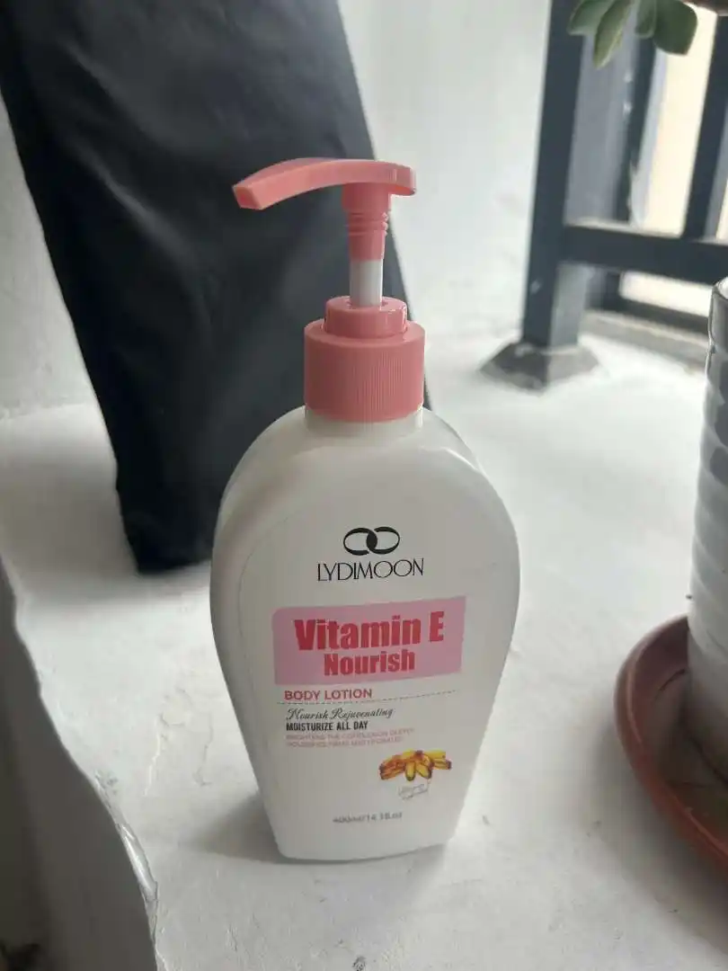 LYDIMOON Tana uchun losyon, E vitamini bilan, 400 ml