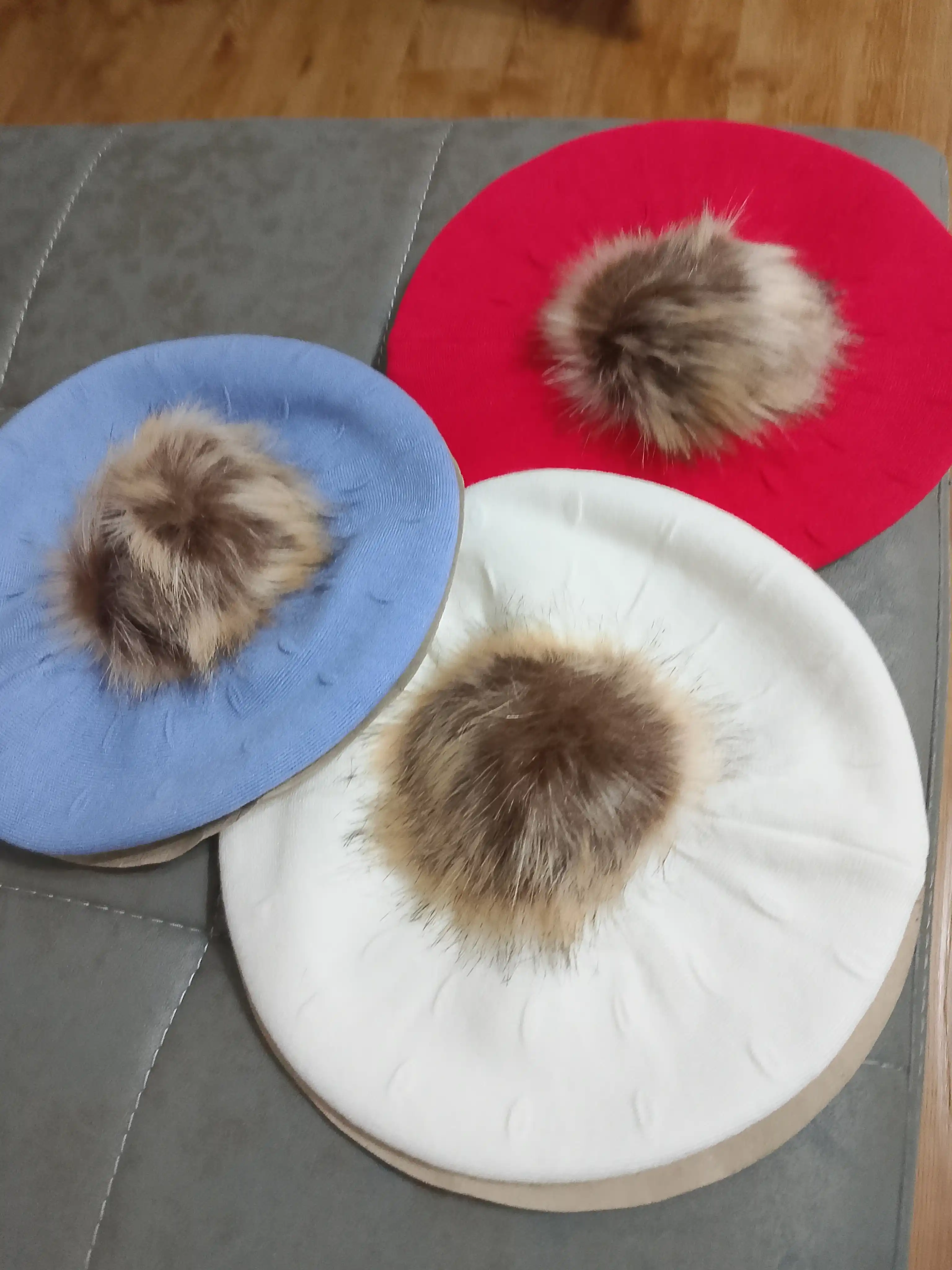 Ayollar va qizlar uchun beret, qishki qalin qalpoq, aylana to‘qimali, ikki qavatli
