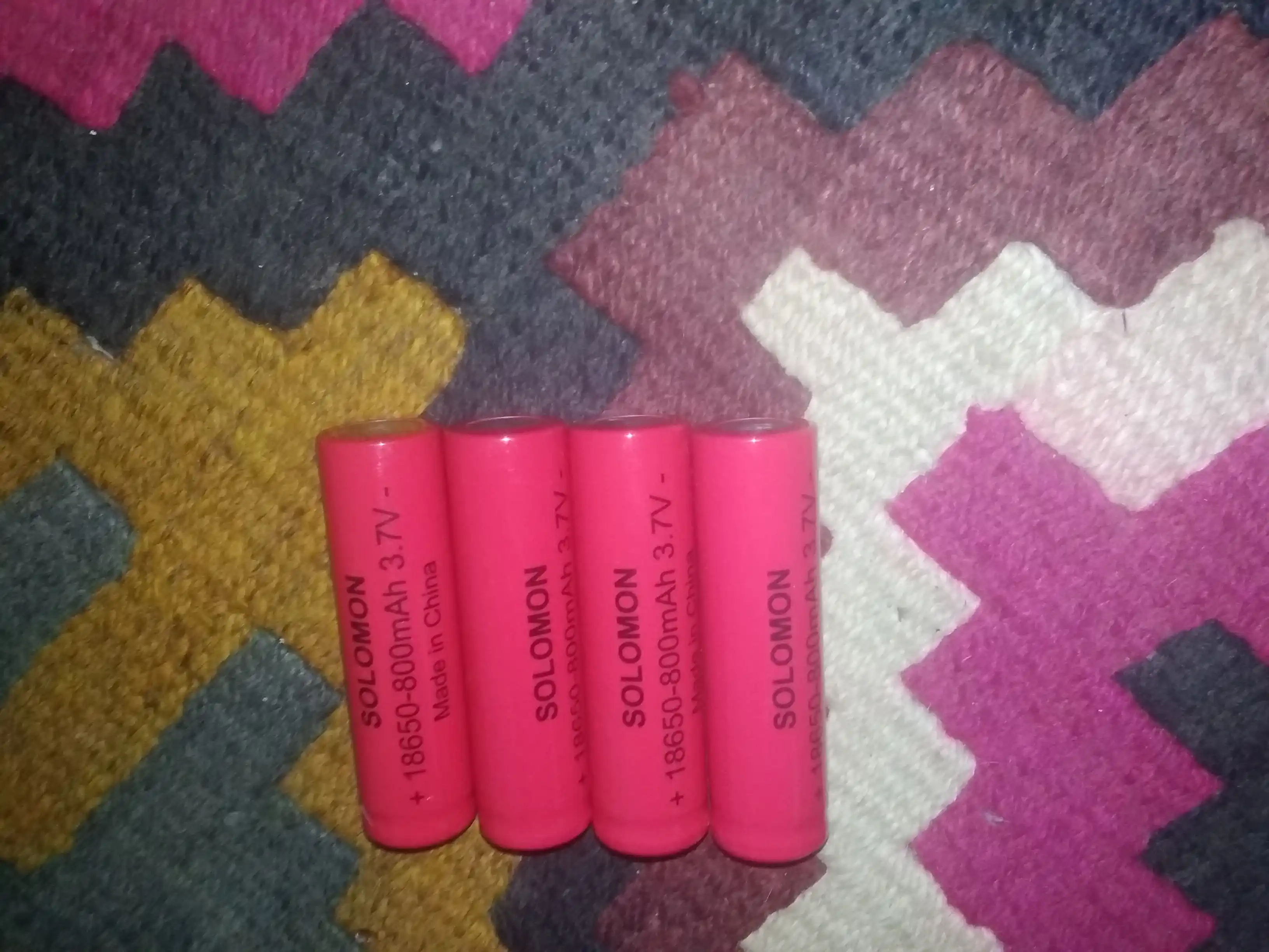 Li-ion батарейки 18650 3.7V 800mAh, лёгкий и надёжный для электроники и фонарей