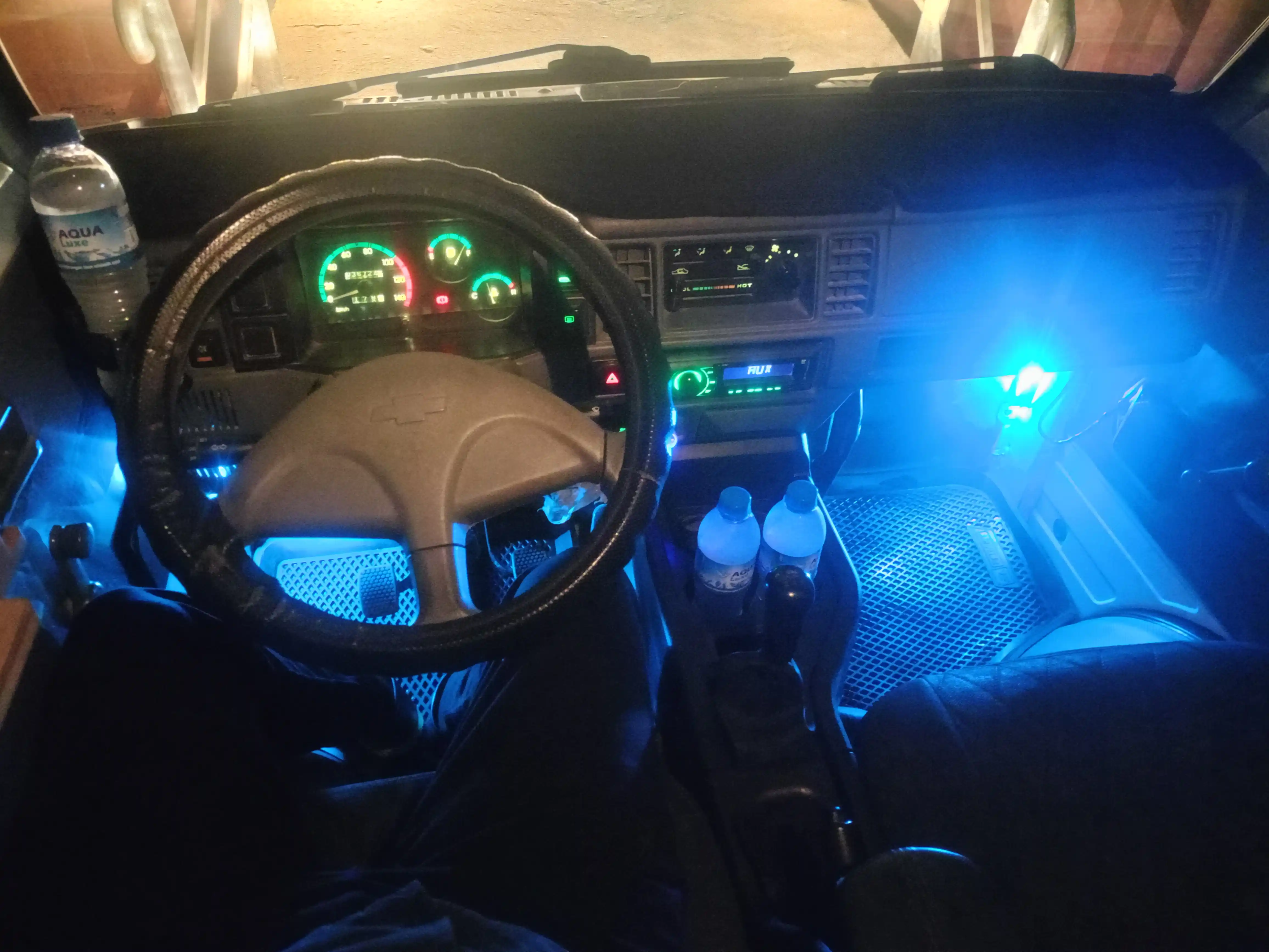 Универсальный подстаканник для автомобилей