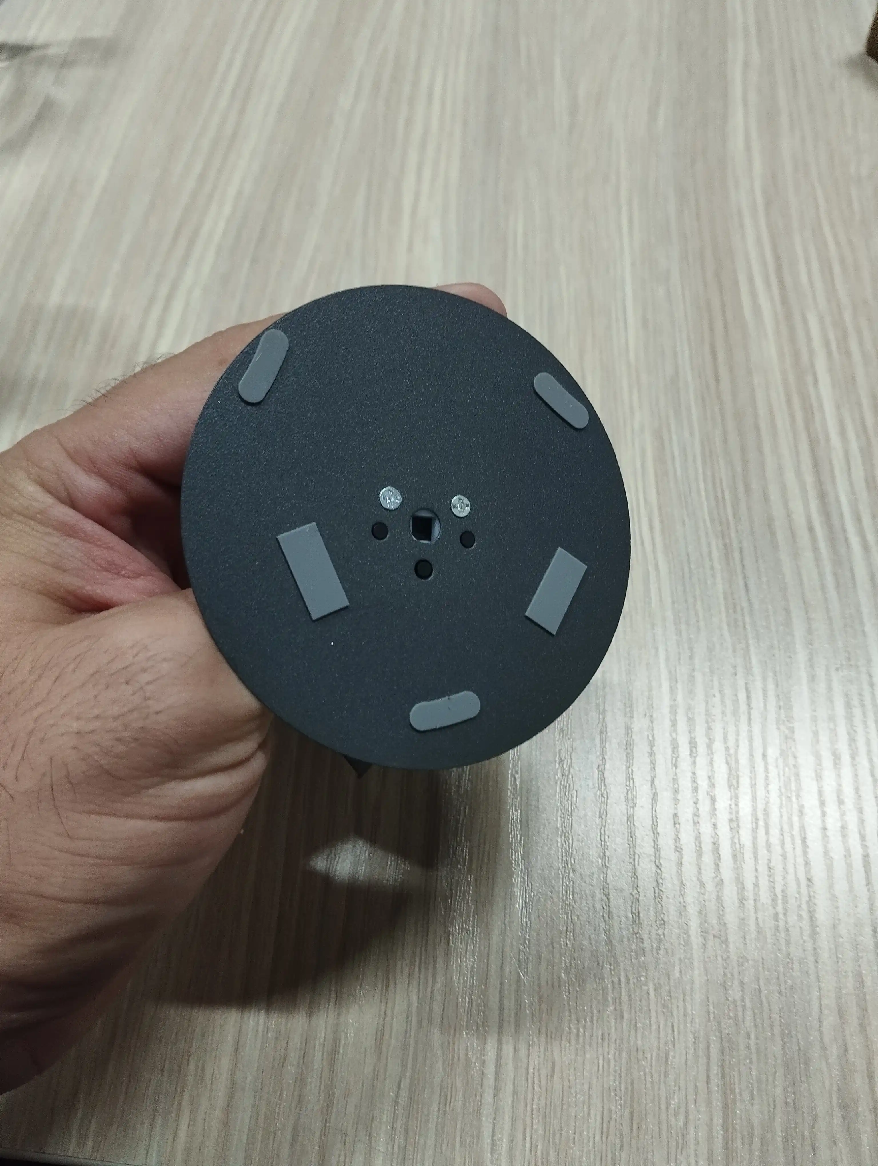 Telefon va planshetlar uchun metall tutqich, 360 darajaga aylanadi, taglik