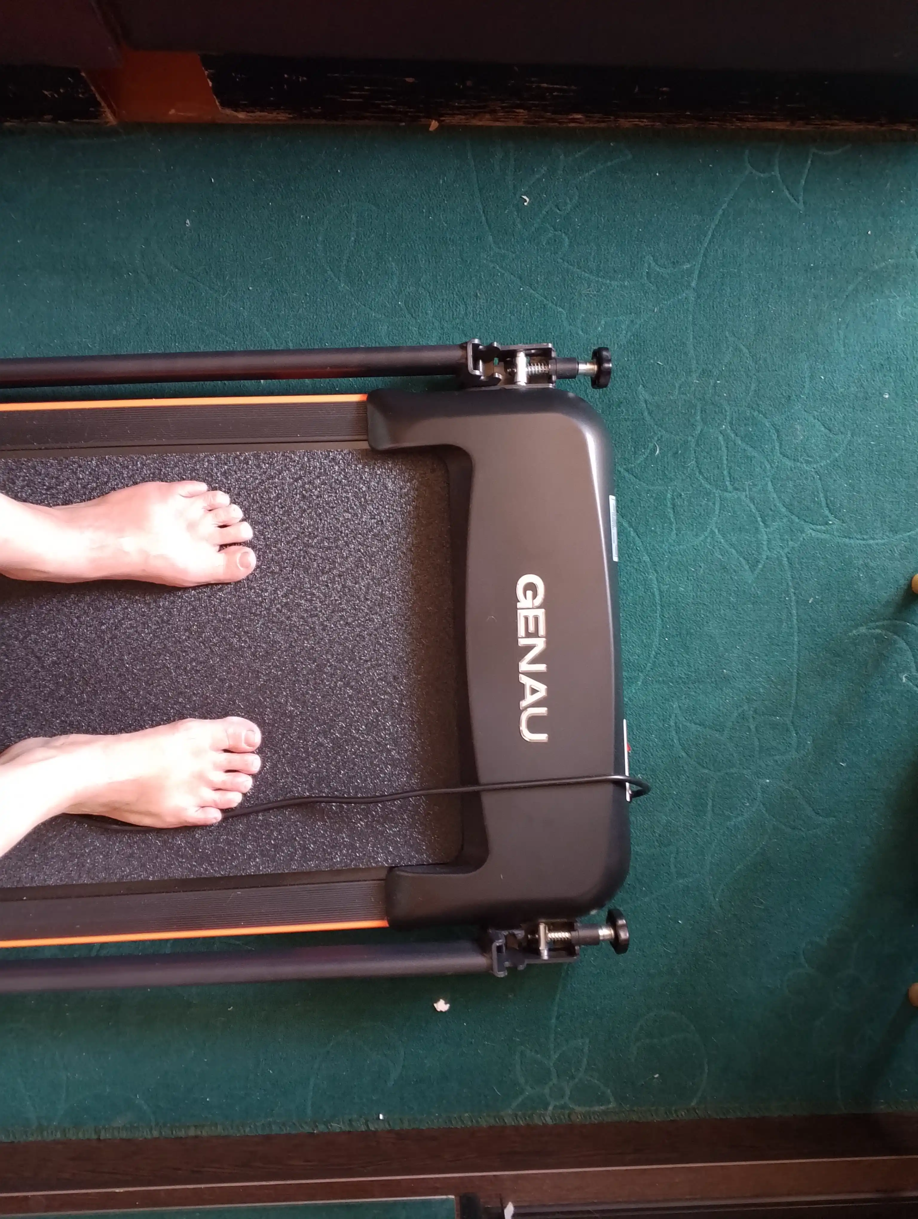 GENAU S50 Studio *RT2-17B elektr yugurish yo‘lakchasi