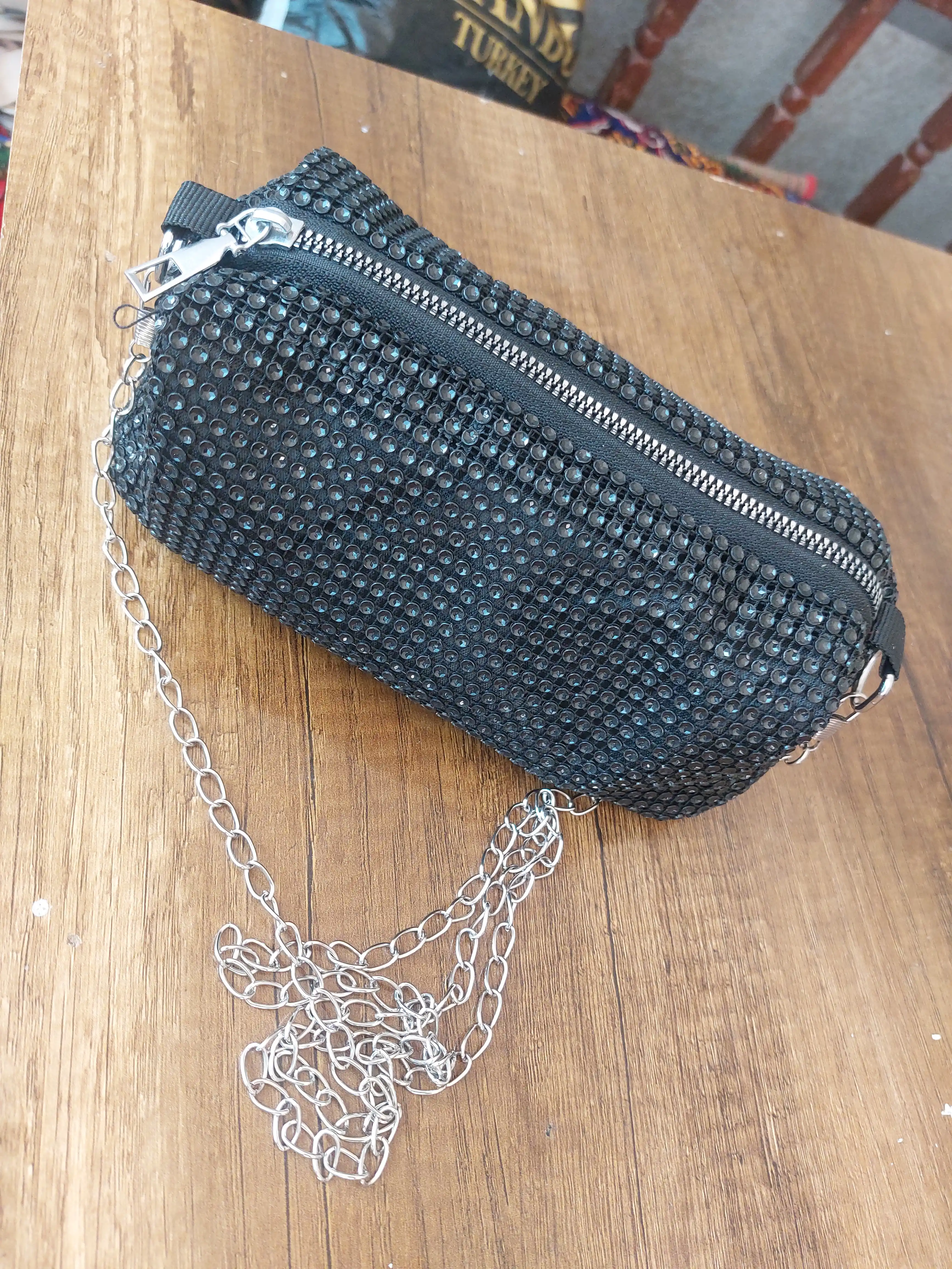 Ayollar sumkasi, ayollar sumkasi, yaltiroq, sumkacha, klatch