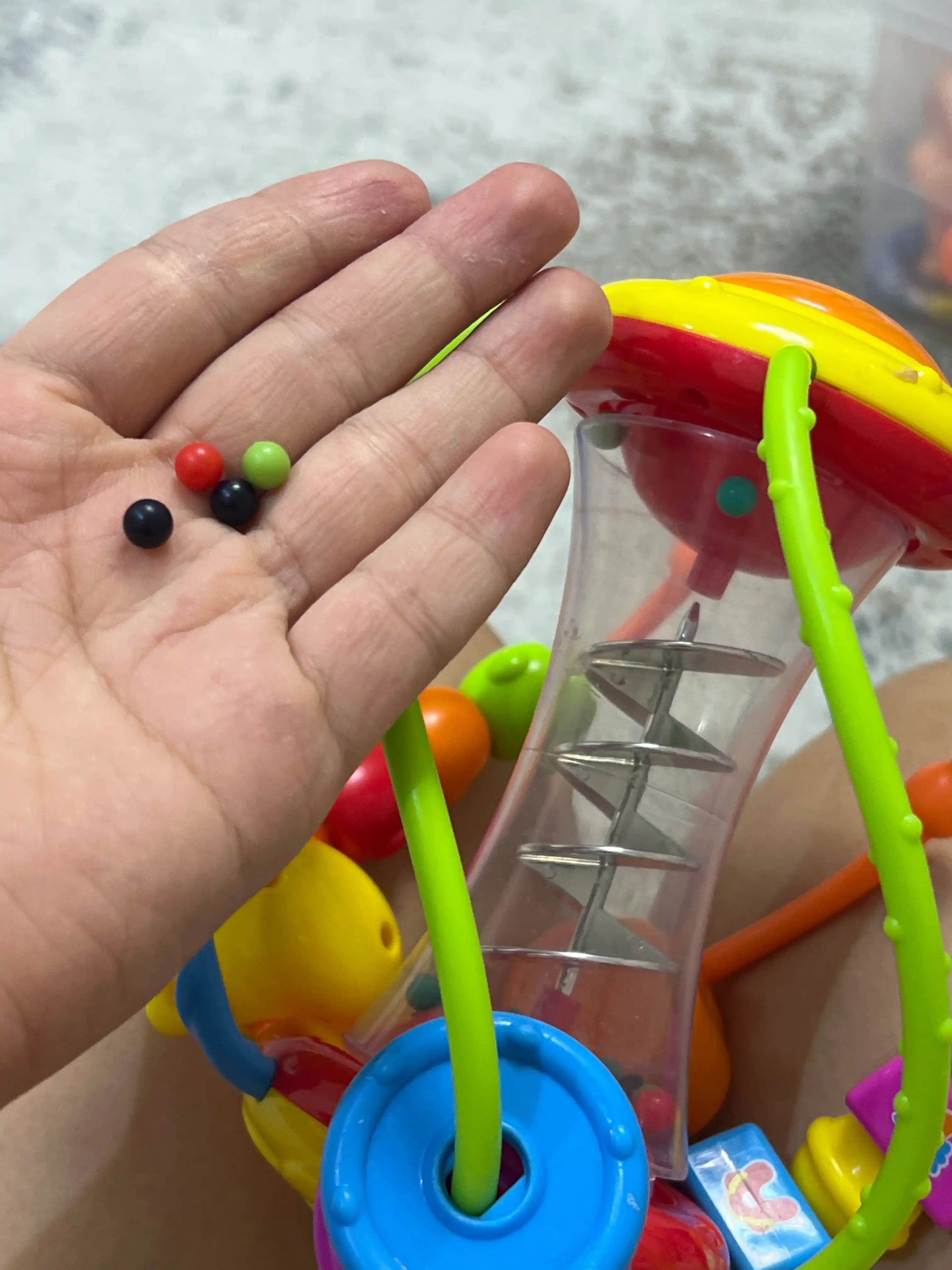 Bolalar uchun interaktiv o'yinchoq Toddlers World Activity Ball
