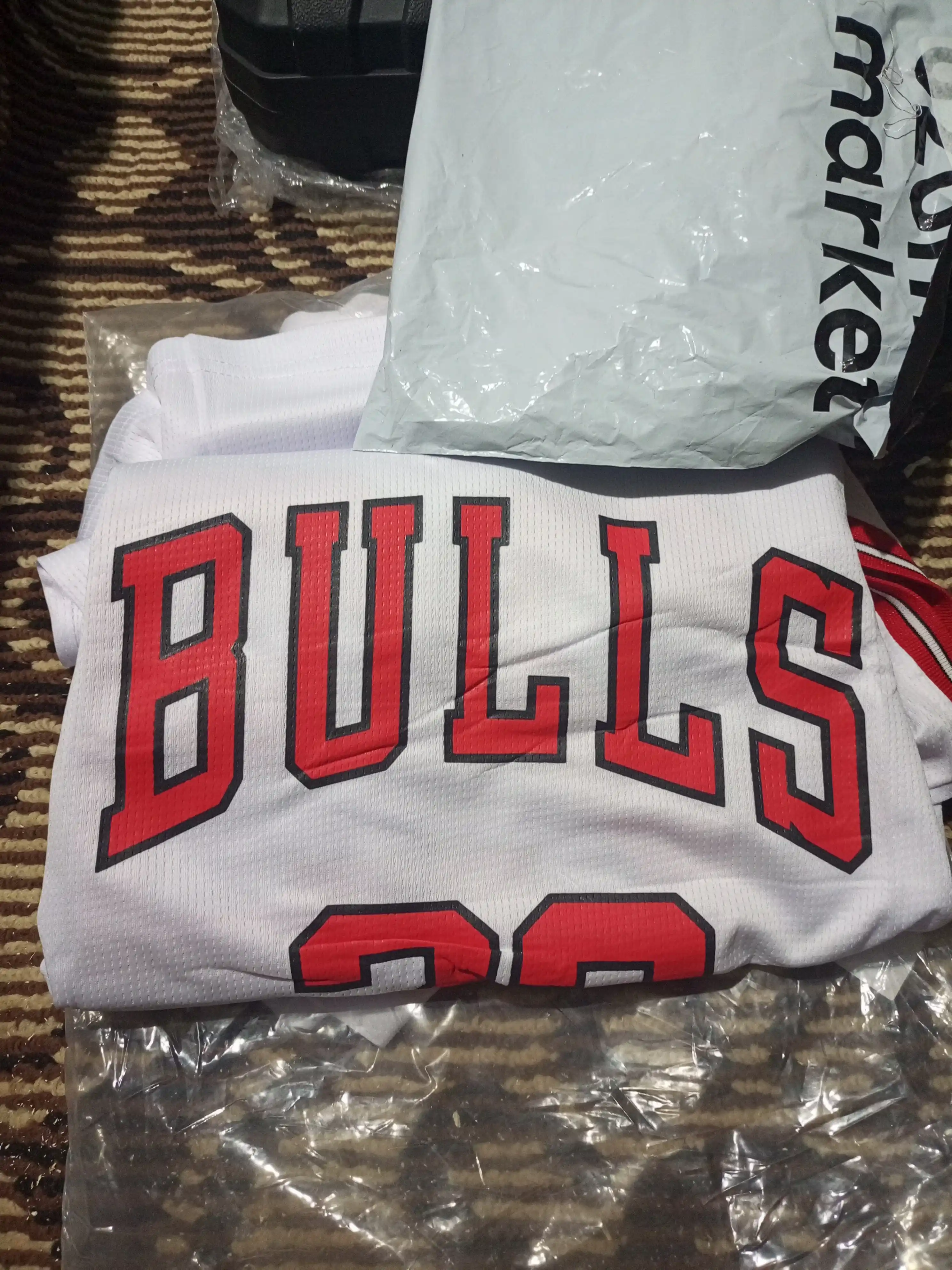 Bulls Jordan o'g'il bolalar uchun basketbol formasi