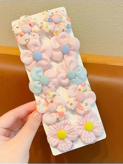 Розовый