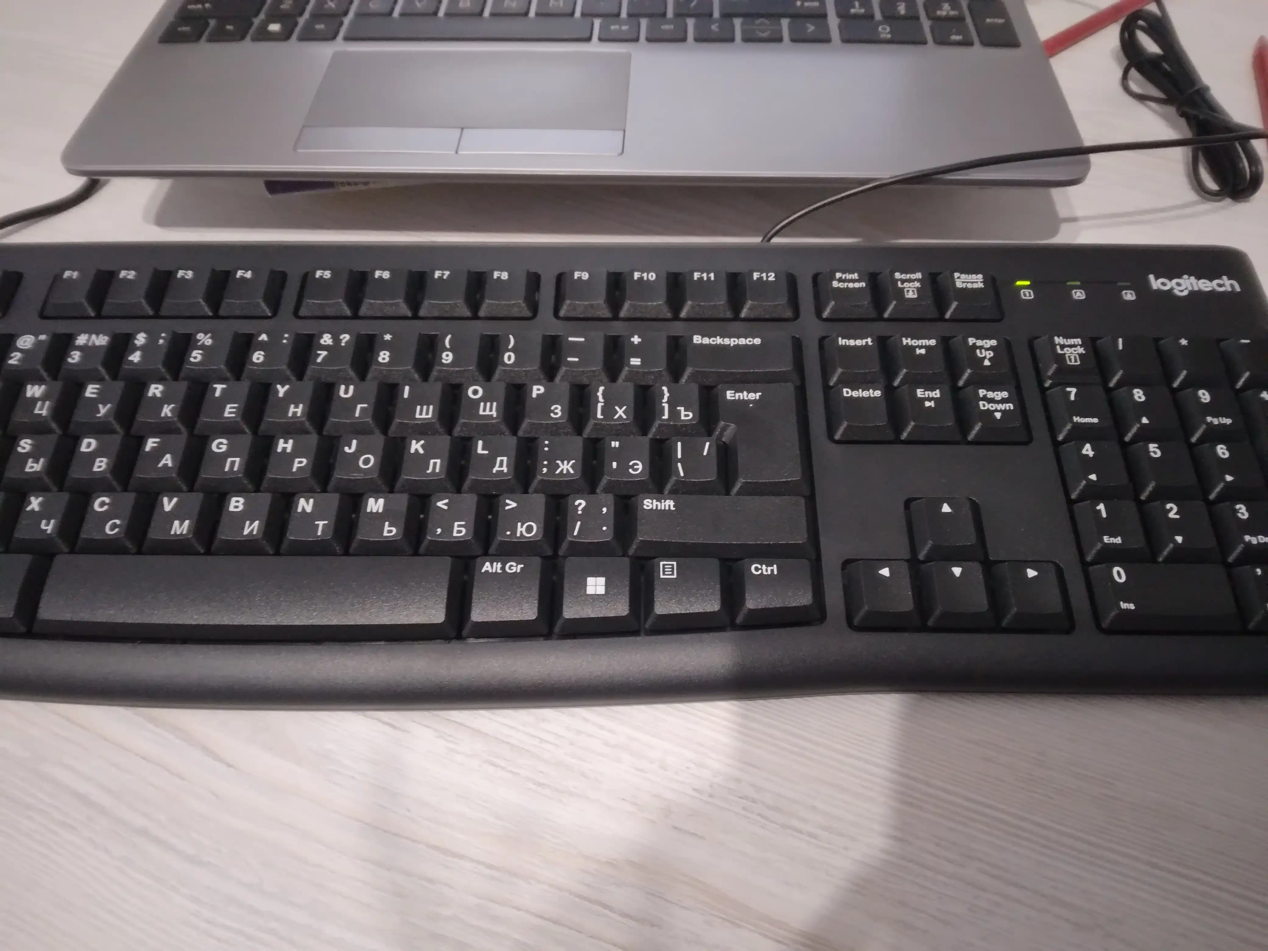 Logitech K120 simli membranali klaviatura