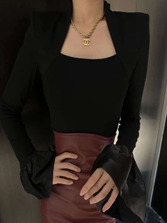 Qora