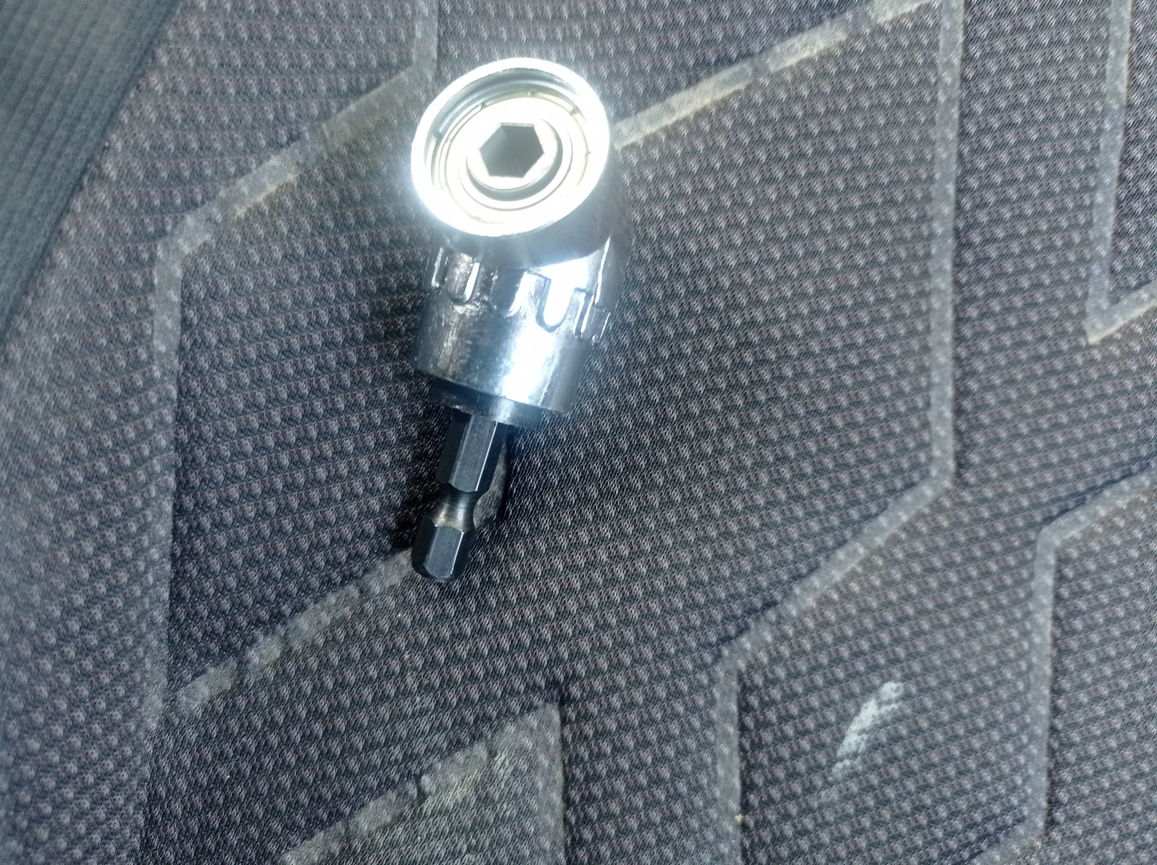 Shurupovёrt va drel uchun yuqori sifatli burchakli nasadka-adapter, 105 daraja, 6,35 mm