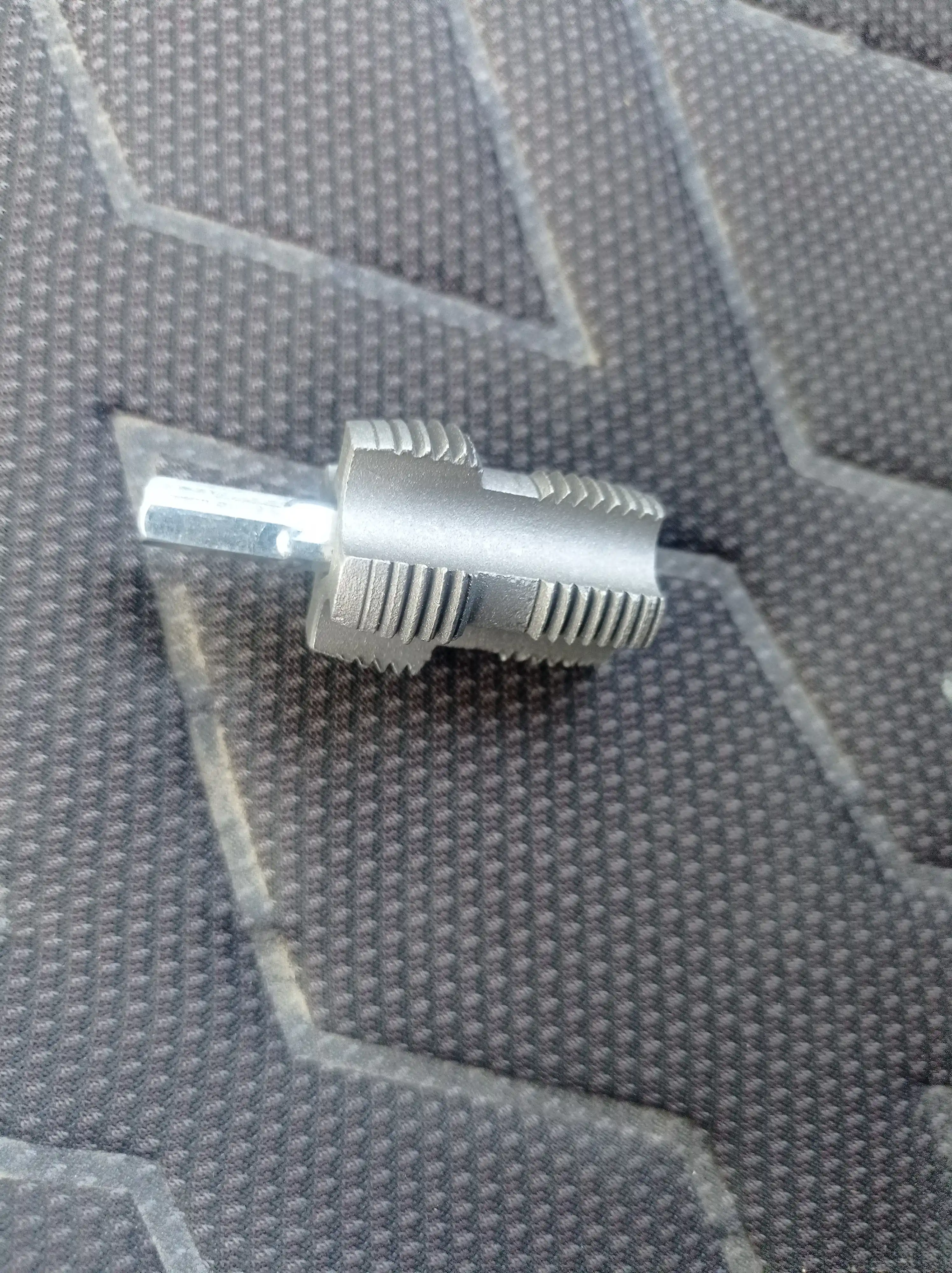 3 1/2", 3/4" va 1" qoliplarga ega PVX quvur qoliplari to'plami (elektr modeli)