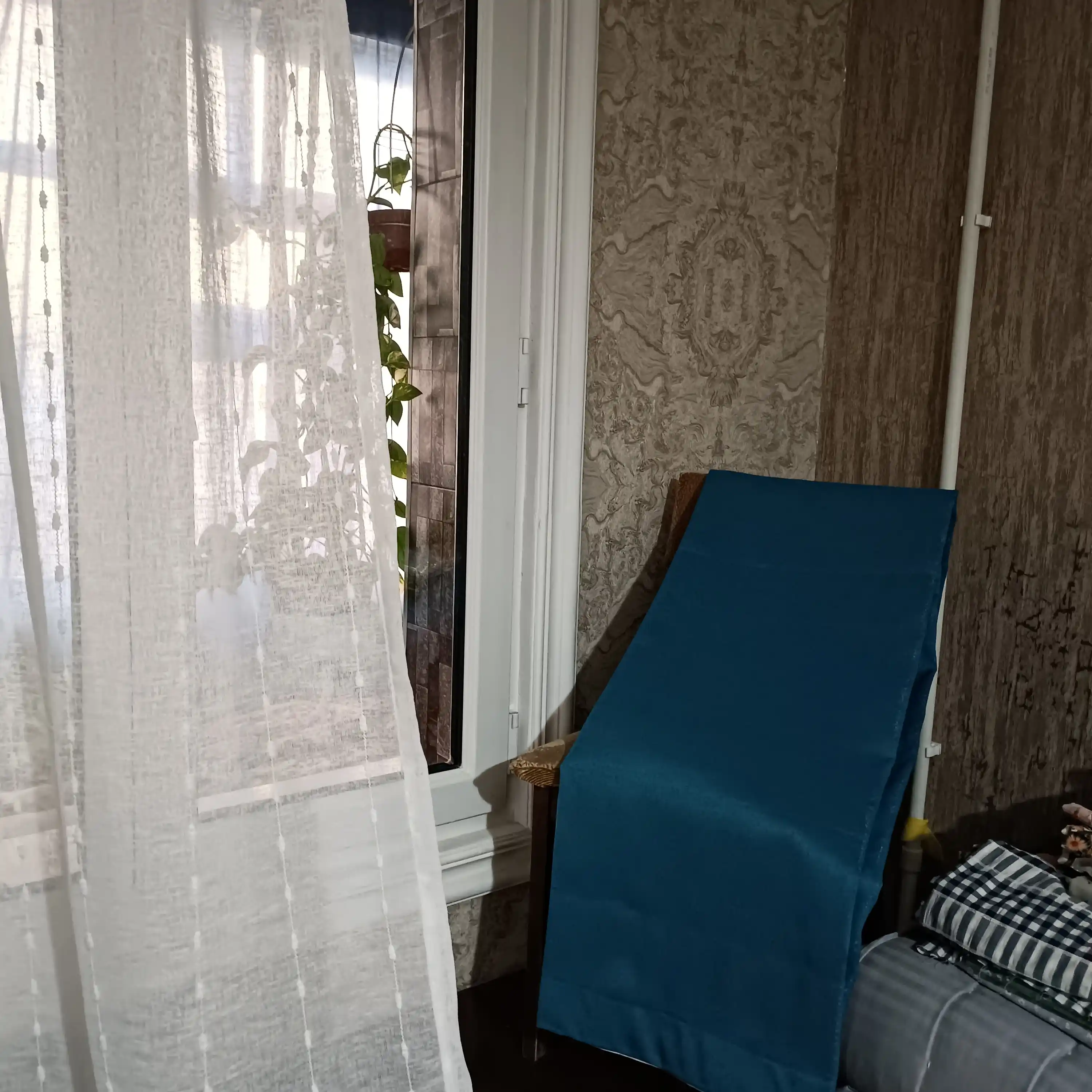 Blekaut pardalar yotoqxona, mehmonxona va bolalar xonasi uchun