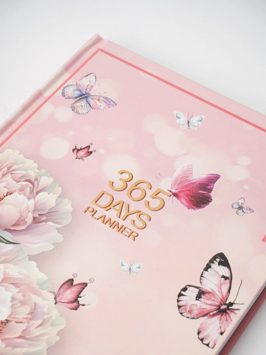 Klassik 365 kunlik kundaliklar va bloknotlar, qulf va kod bilan