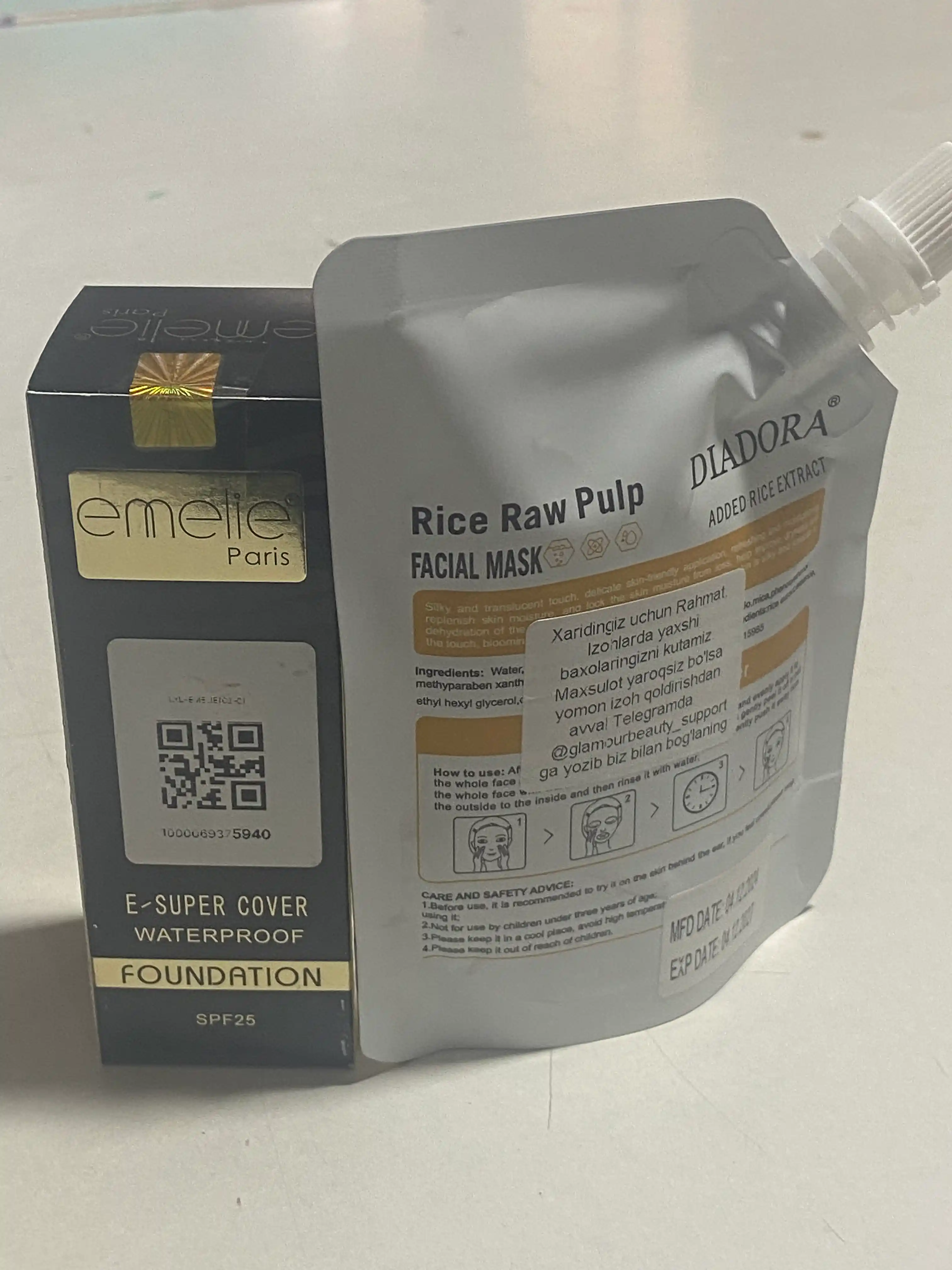 Bioaqua Rice Raw Pulp yuz niqobi, 100 g — namlovchi, oziqlantiruvchi va oqartiruvchi