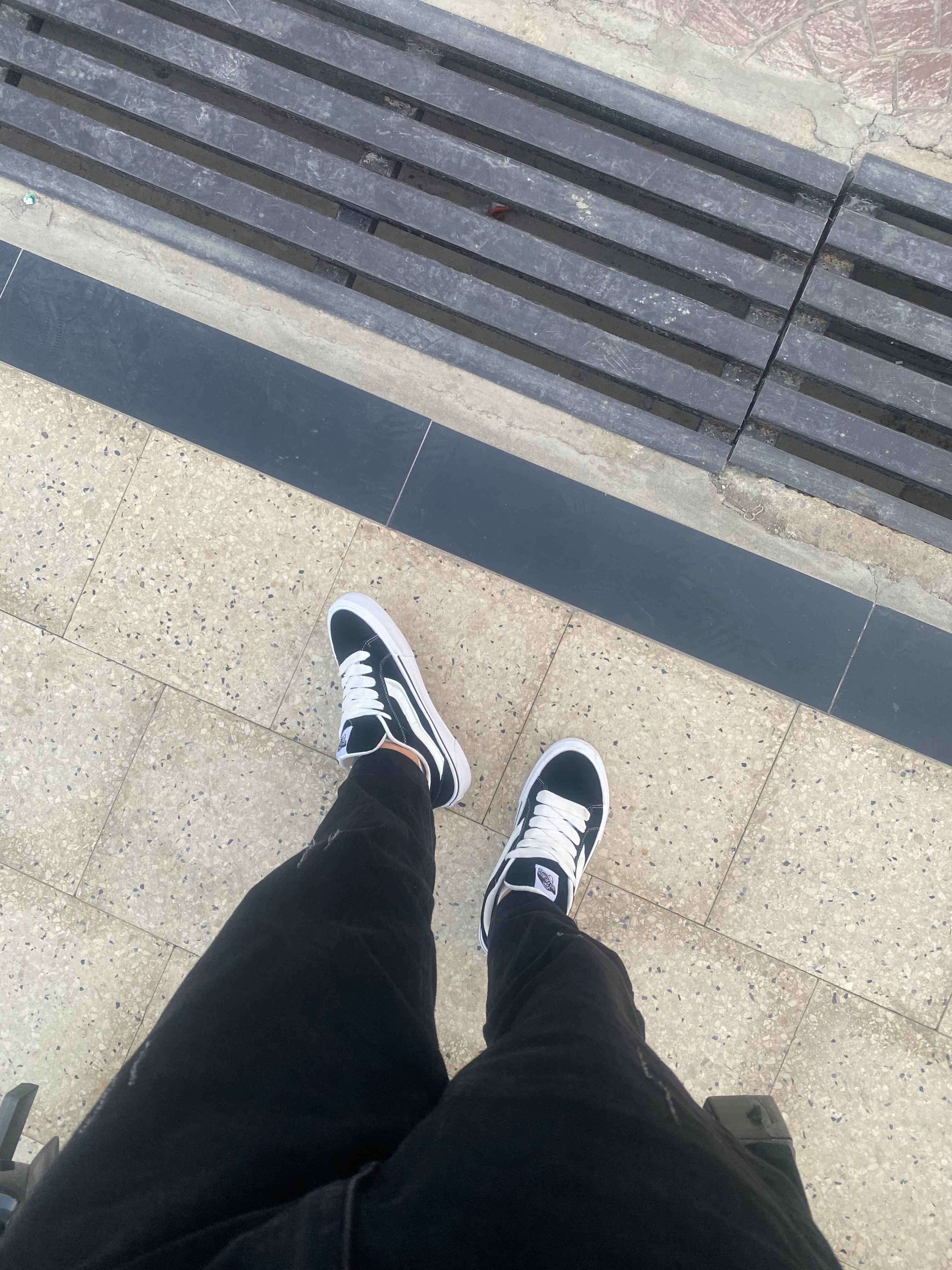Мужские кроссовки VANS, покупайте на 1 размер больше