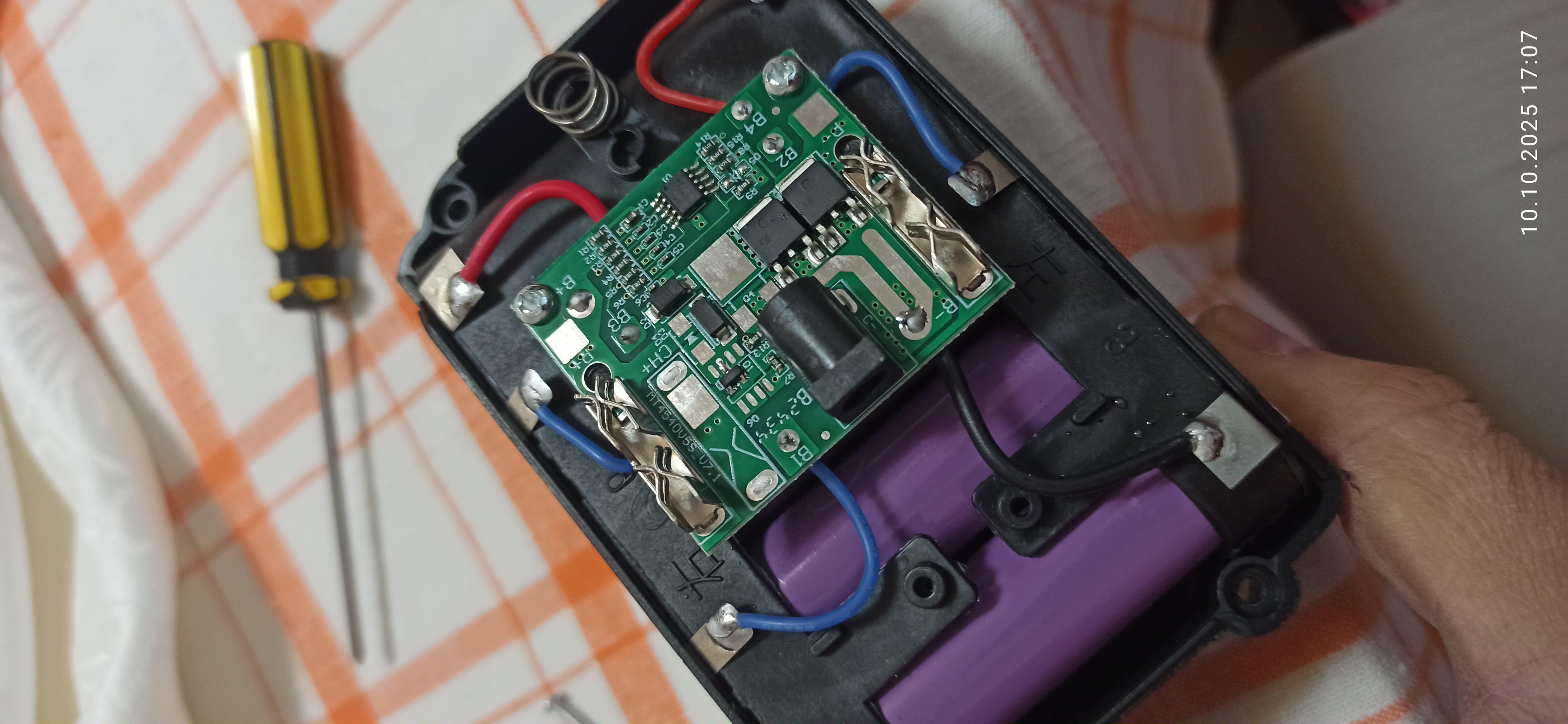 Akkumulyator elektr instrumentlar uchun 21V 96VF Li-ion, universal batareya