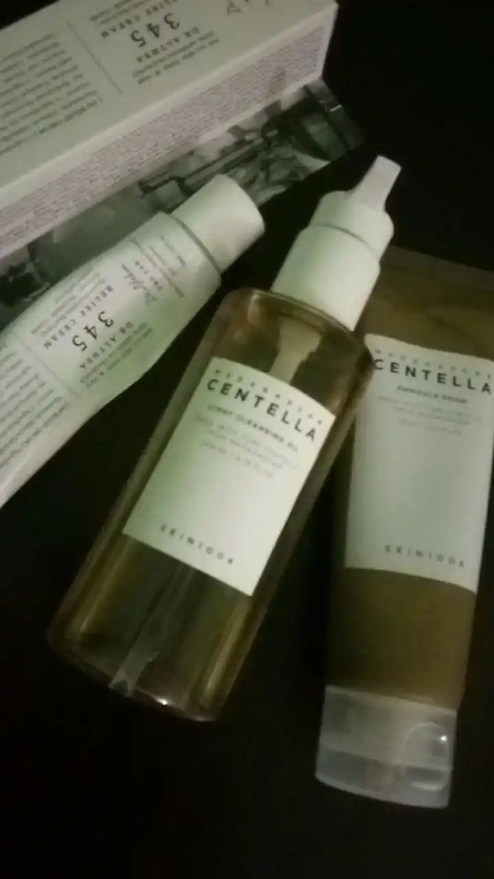 Ikki bosqichli tozalash to'plami, SKIN1004, Madagascar Centella, Double cleansing duo