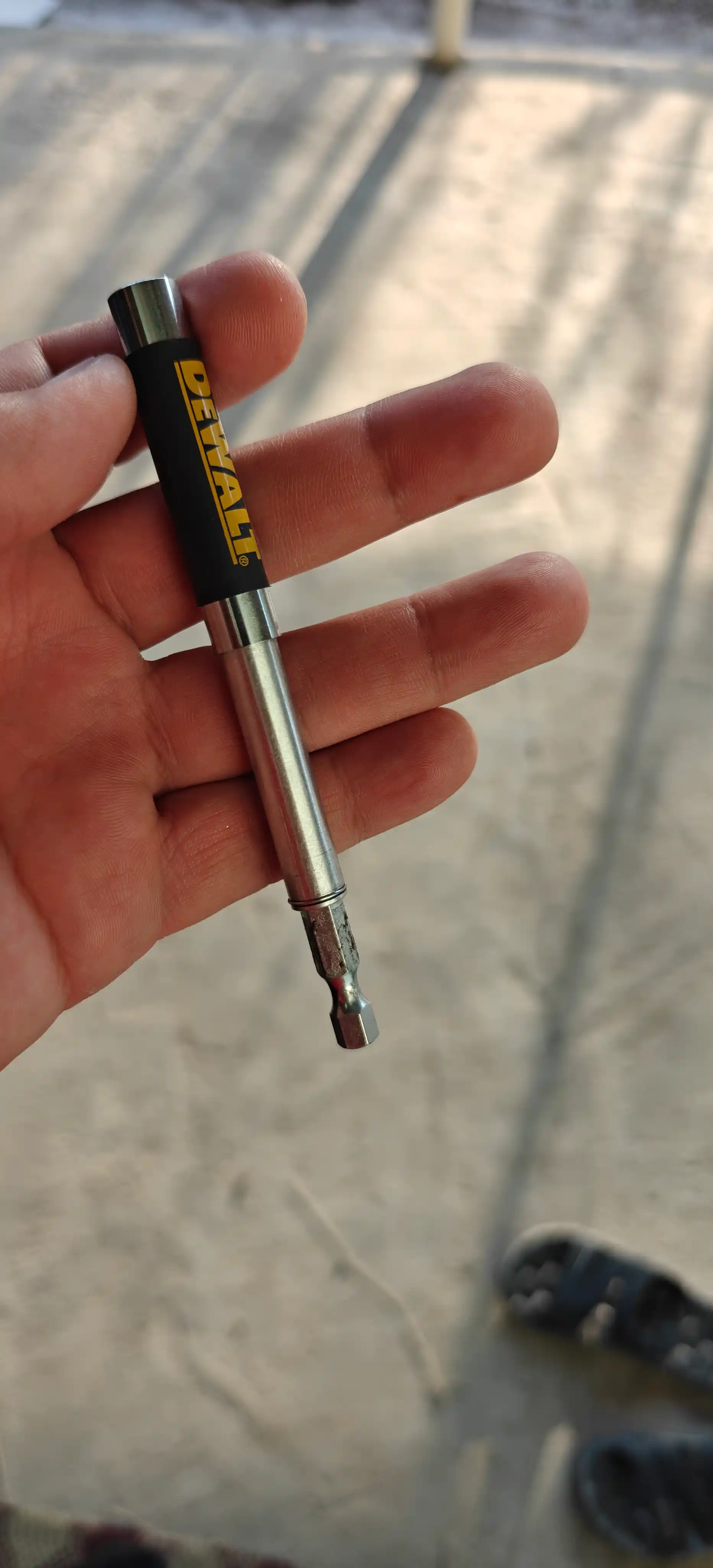 Магнитный держатель для бит DeWALT 1/4" 80 мм DT90394-QZ