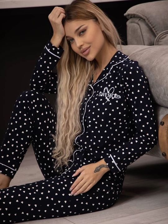 Ayollar va qizlar uchun uy kiyimi pijamalar, 4 xil rangda, L - 4Xl, uzun yengli