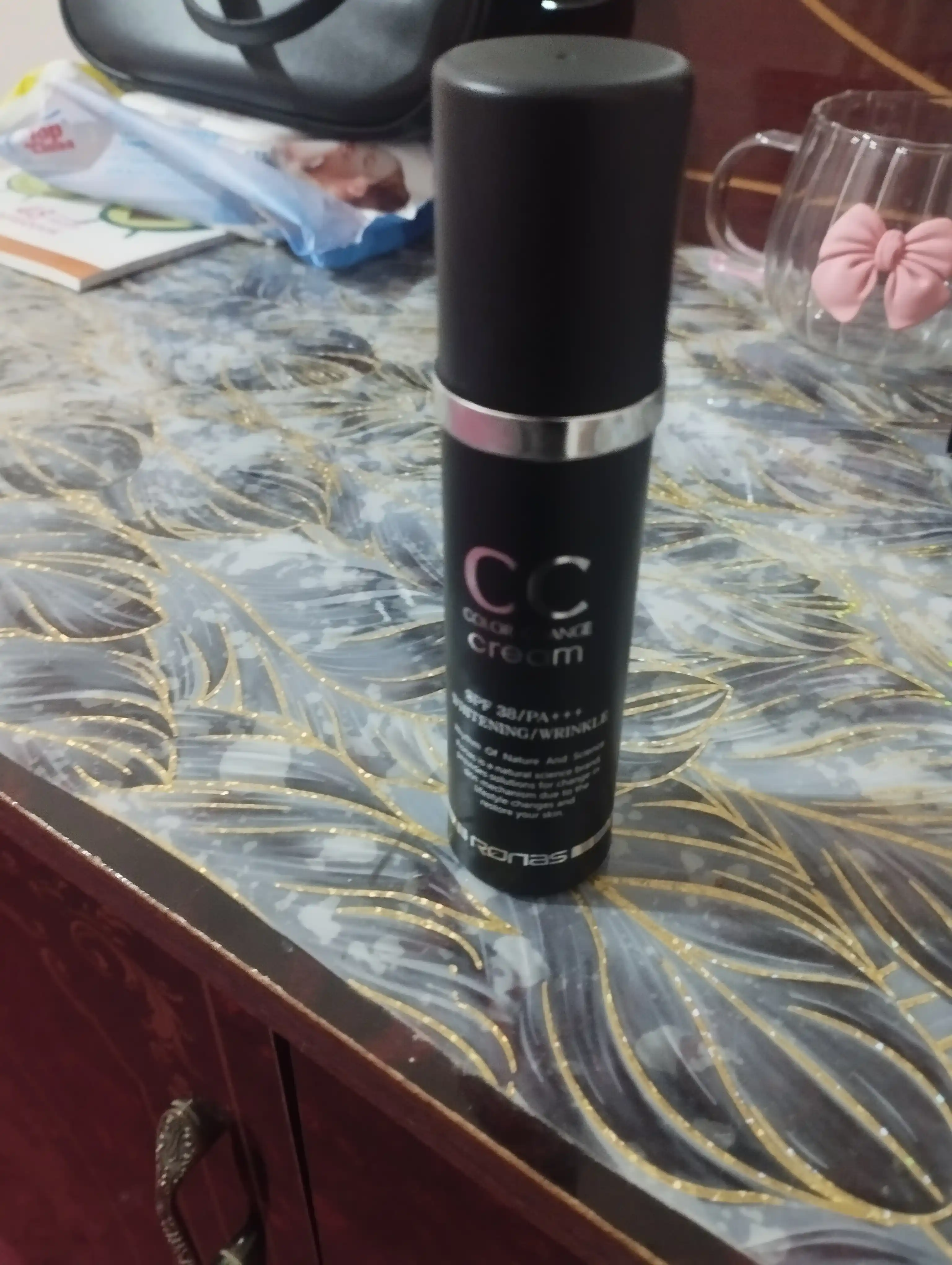 Teri rangiga mos keladigan CC kremi Ronas CC Color Change Cream SPF38 PA+++, 50 ml
