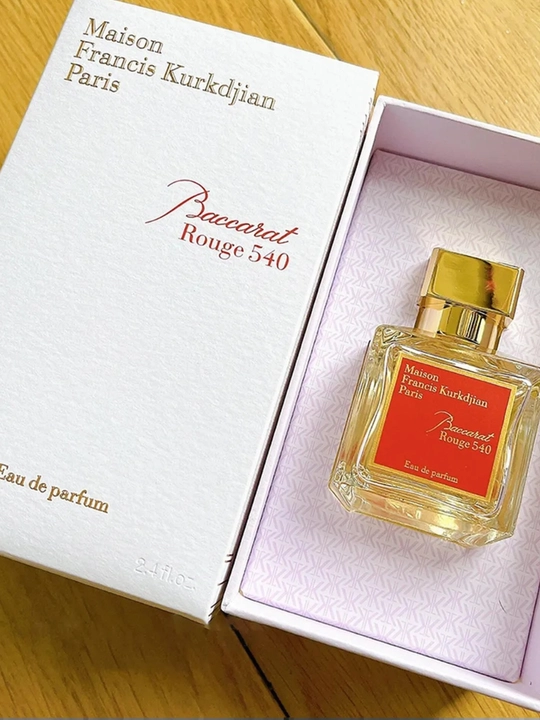 Maison francis kurkdjian parfyumlangan suvi MFK Baccarat Rouge 540, 60 ml