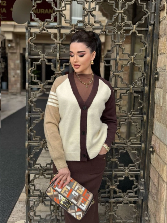 Kardigan, sviter, qalin, tugmali, yumshoq trikotaj, standart, ayollar va qizlar uchun