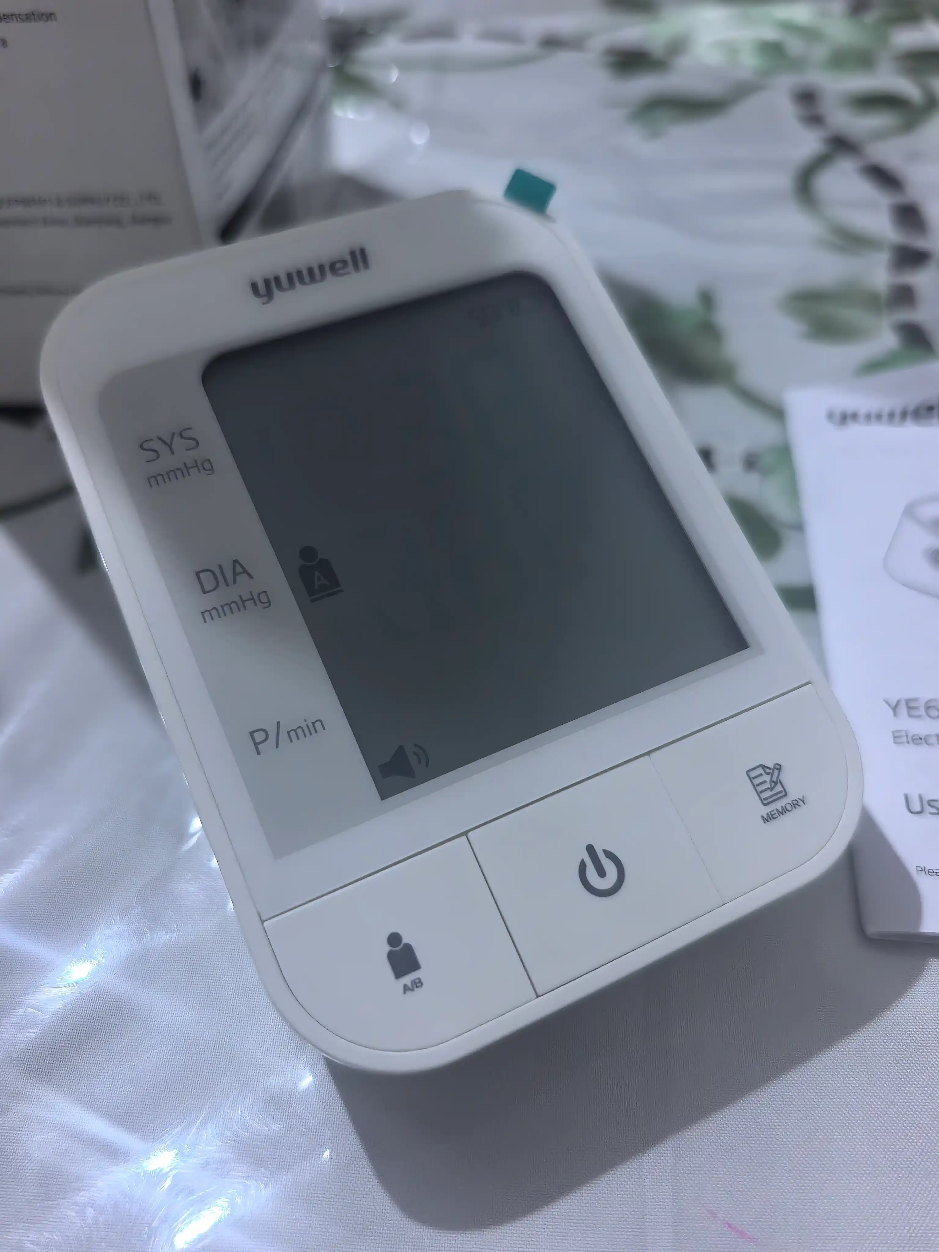 Yuwell 670 CR elektron qon bosimi o'lchagichi