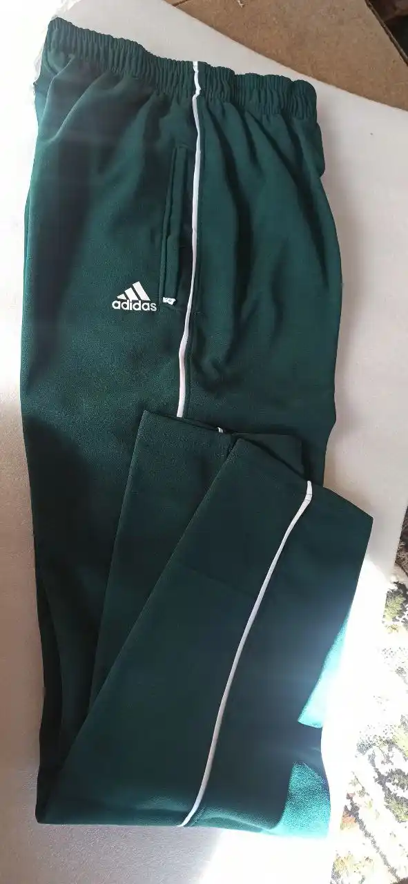 Erkaklar uchun sport trikosi, junli